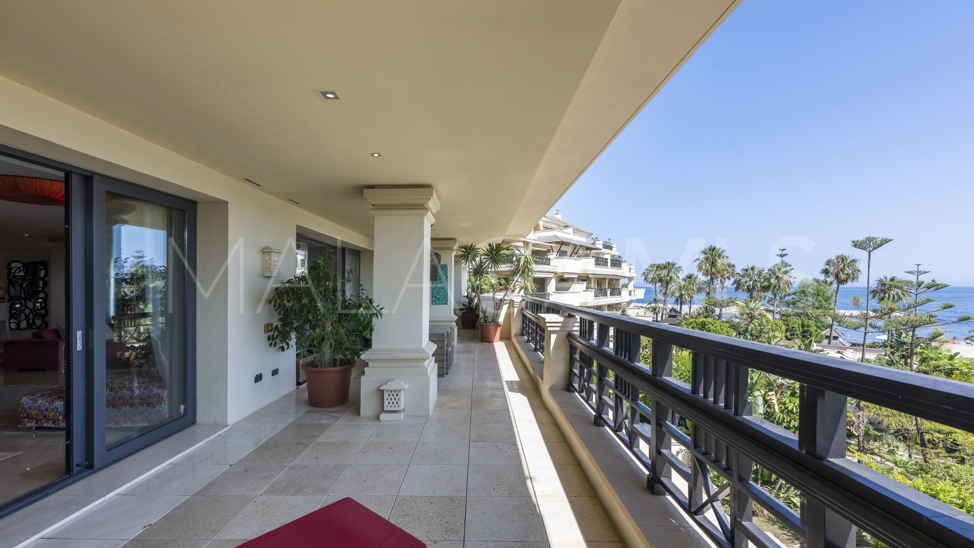 For sale Laguna de Banus 3 bedrooms apartment
