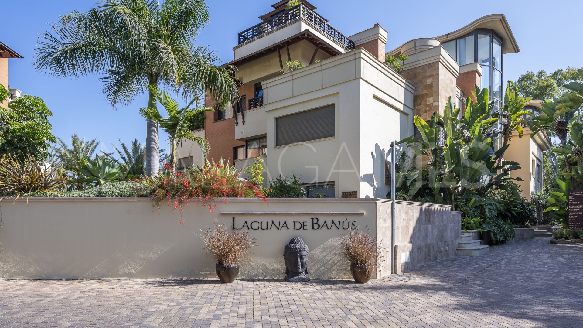 For sale Laguna de Banus 3 bedrooms apartment