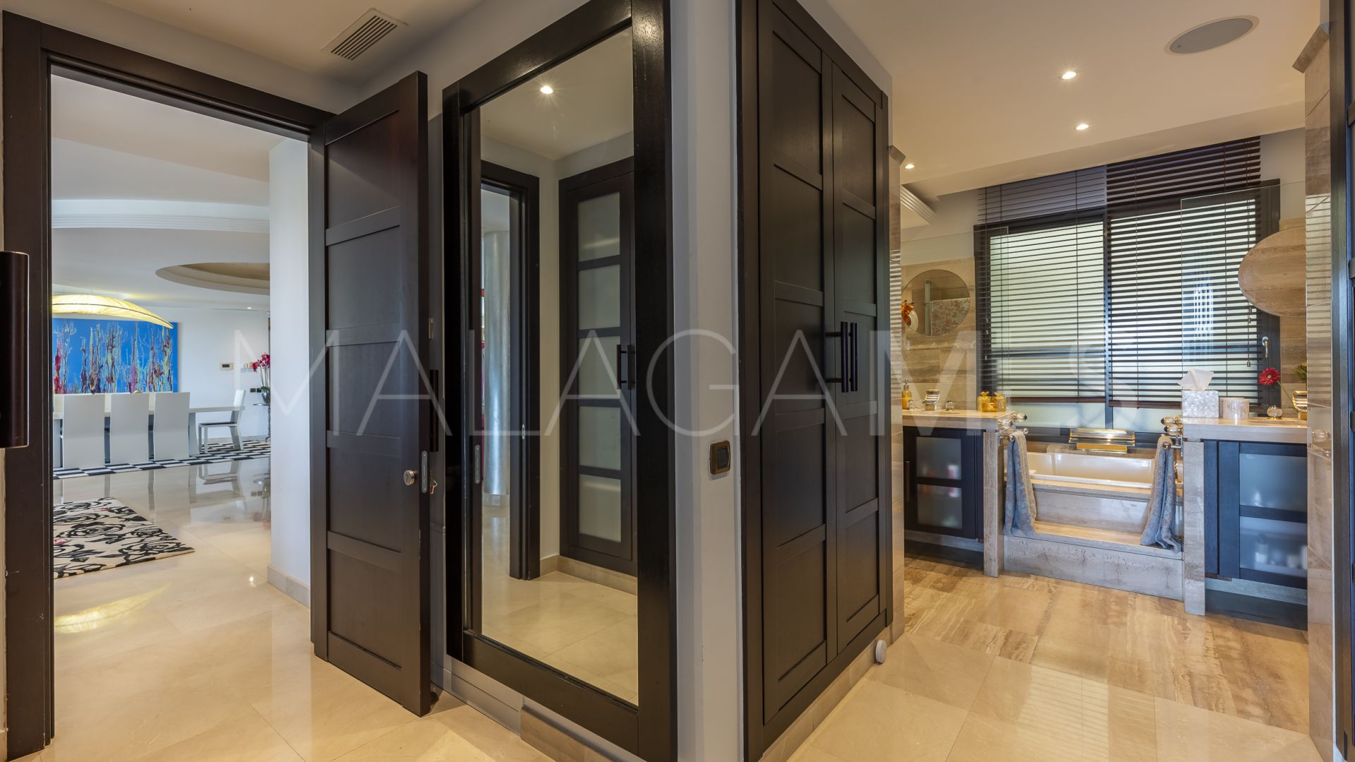 For sale Laguna de Banus 3 bedrooms apartment