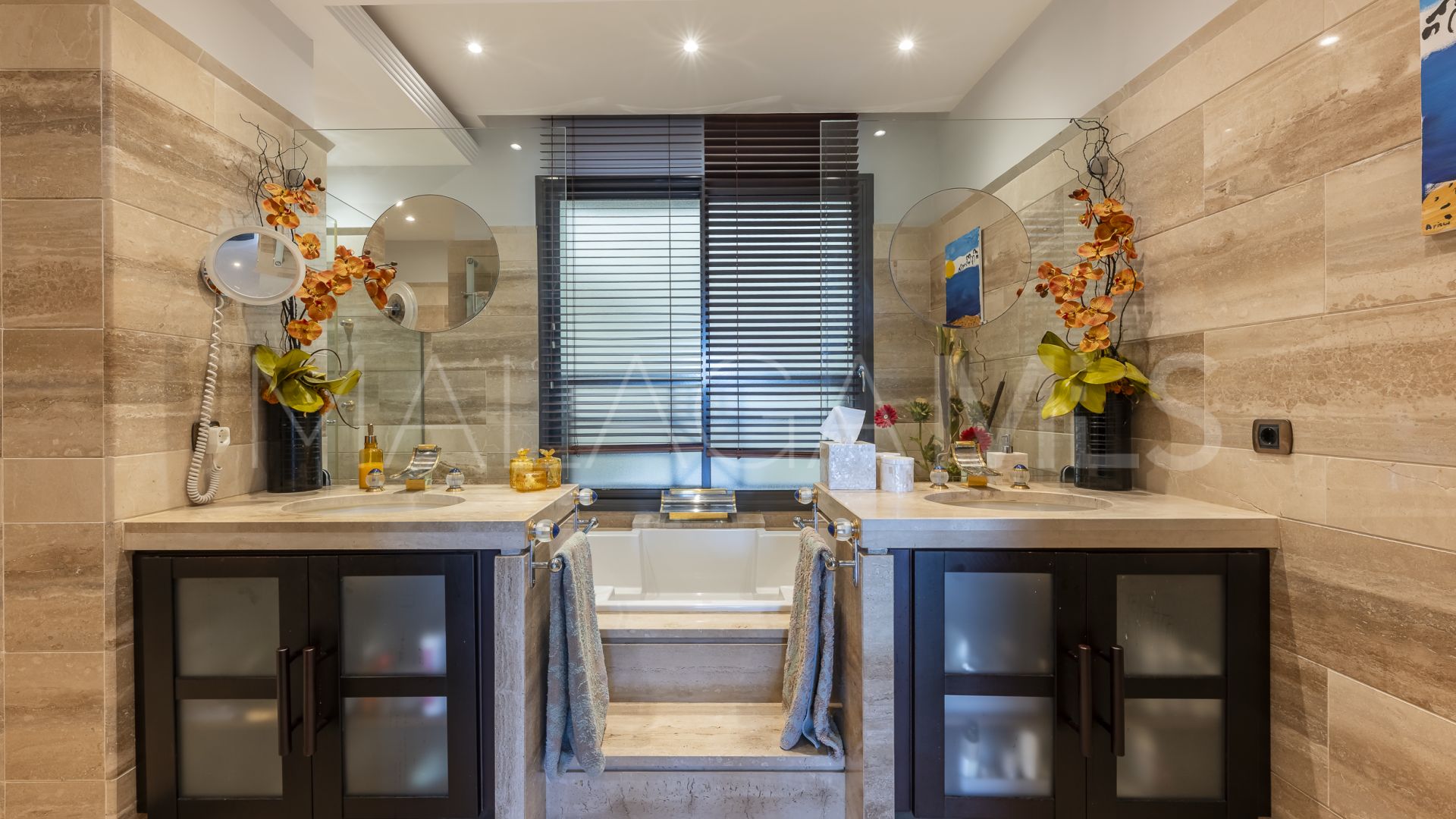 For sale Laguna de Banus 3 bedrooms apartment