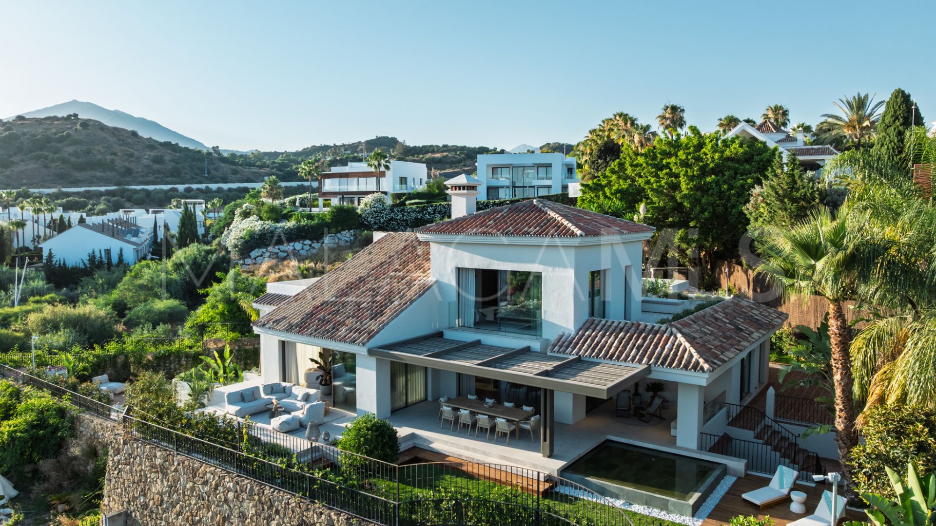 Villa for sale in Haza del Conde