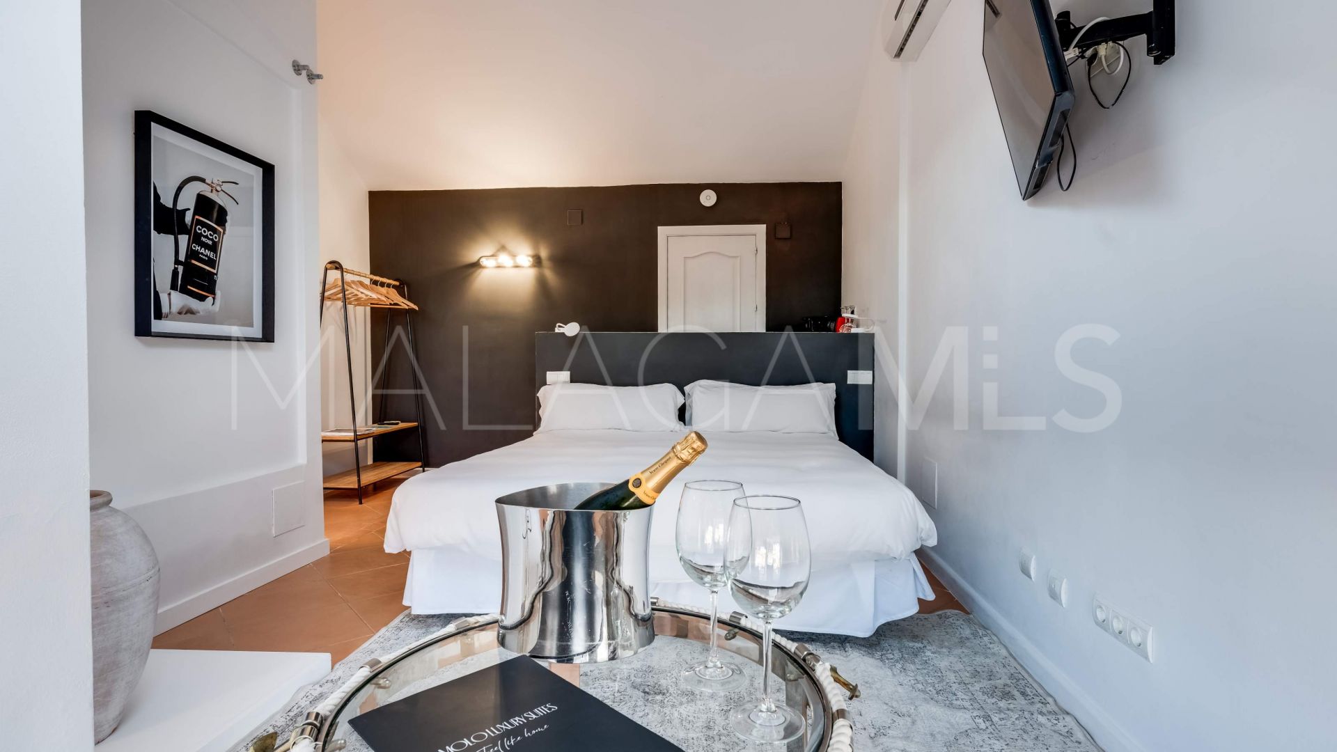 Duplex penthouse for sale in Nueva Andalucia