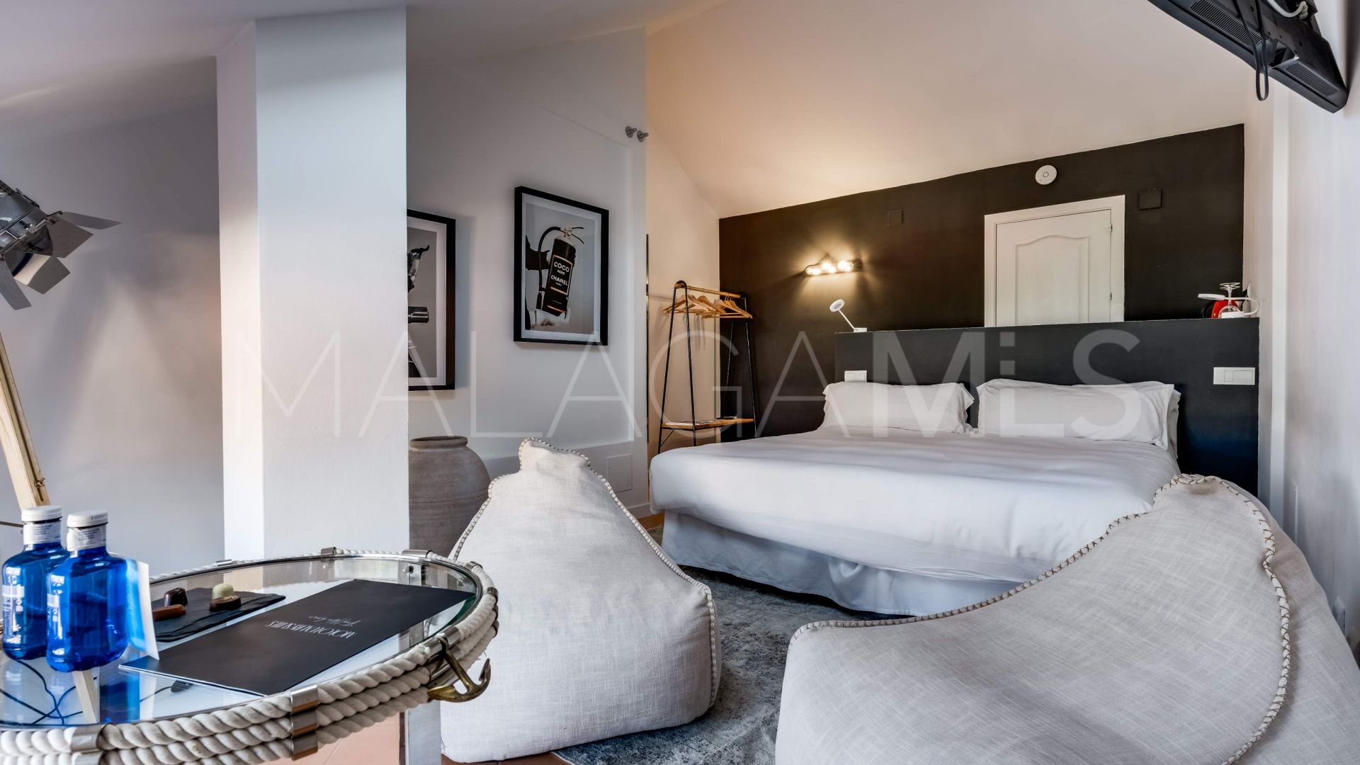 Duplex penthouse for sale in Nueva Andalucia