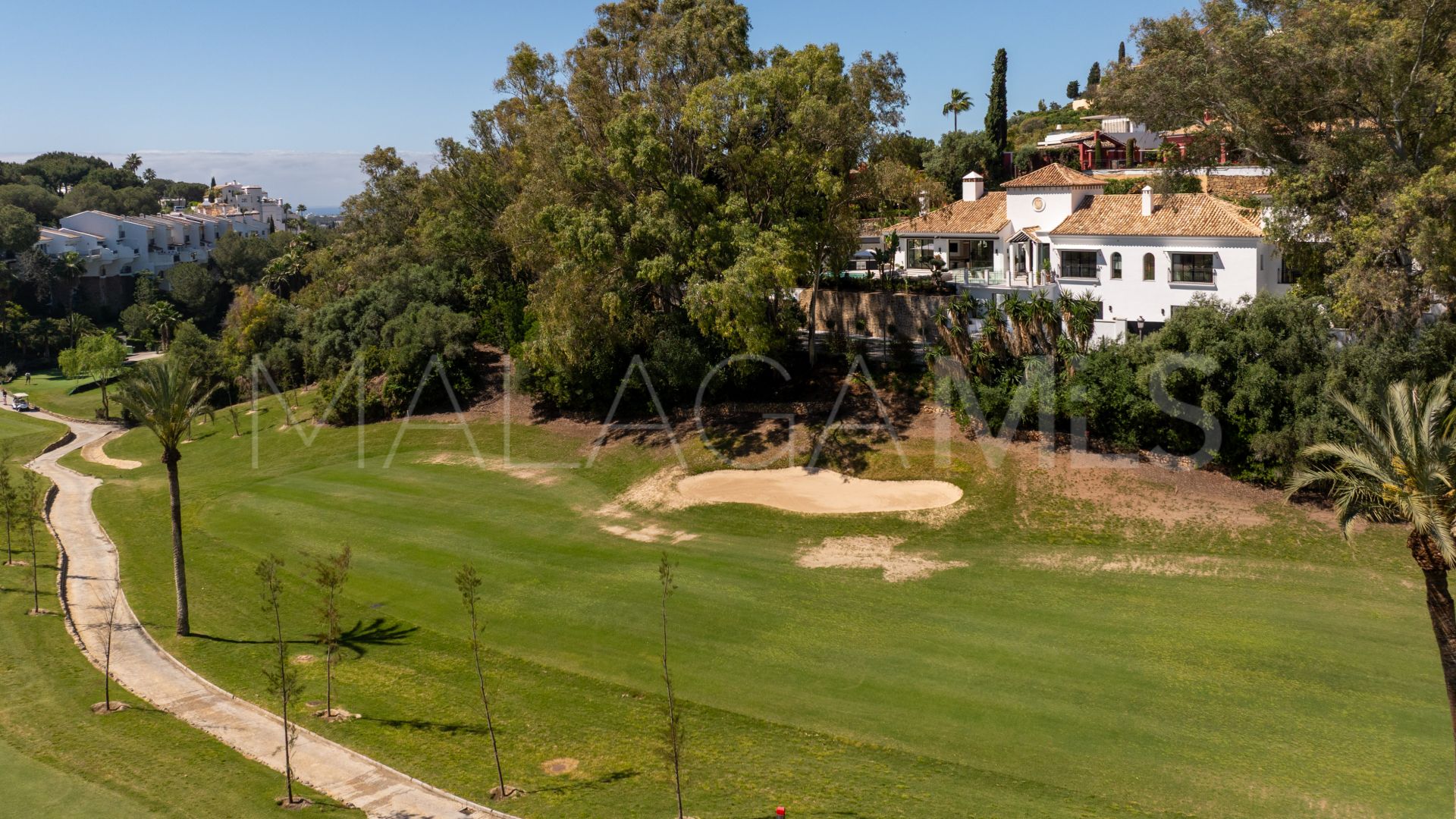Villa for sale in El Herrojo