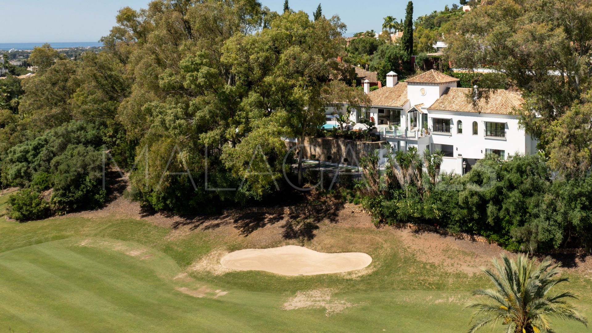 Villa for sale in El Herrojo