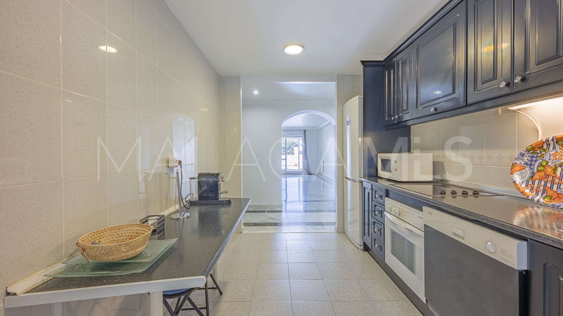 For sale Nueva Andalucia 2 bedrooms apartment