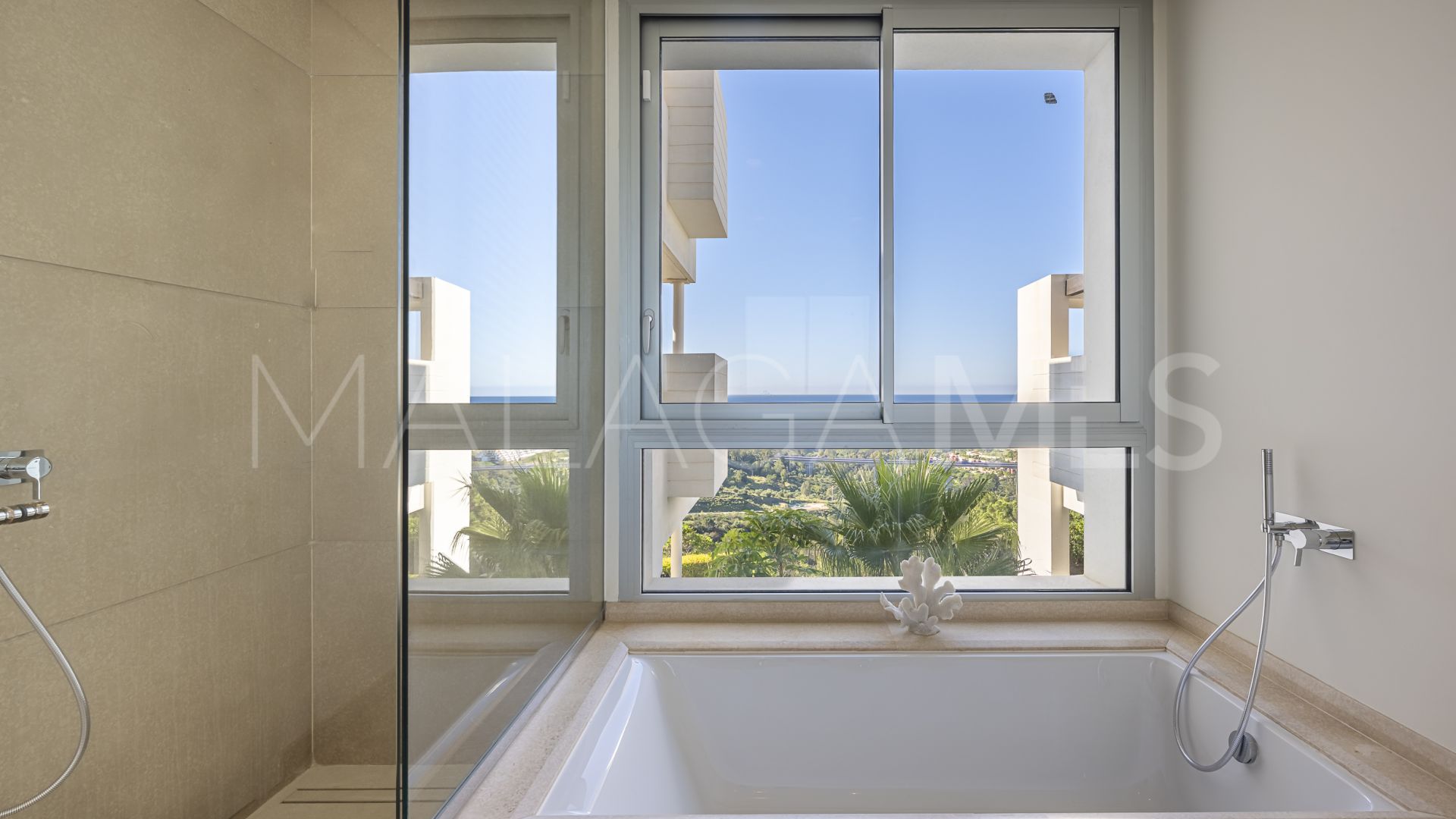 3 bedrooms apartment in Marbella Club Hills for sale