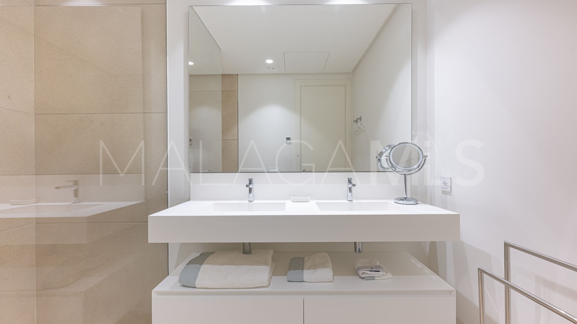3 bedrooms apartment in Marbella Club Hills for sale
