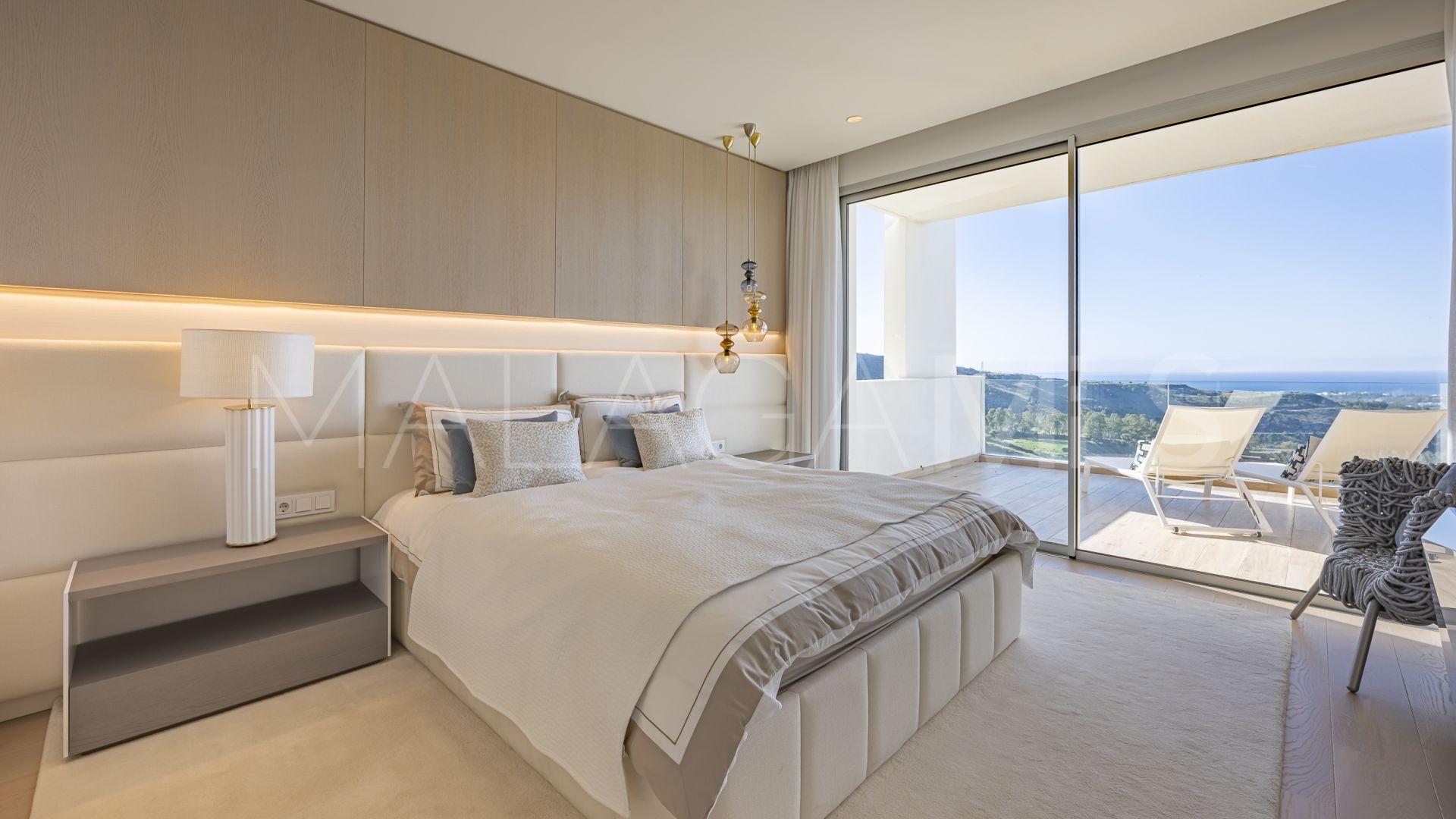 3 bedrooms apartment in Marbella Club Hills for sale