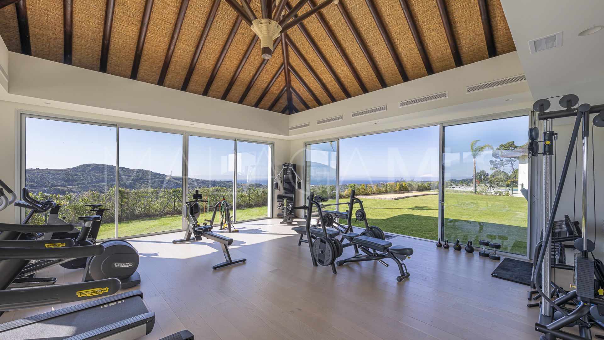 3 bedrooms apartment in Marbella Club Hills for sale