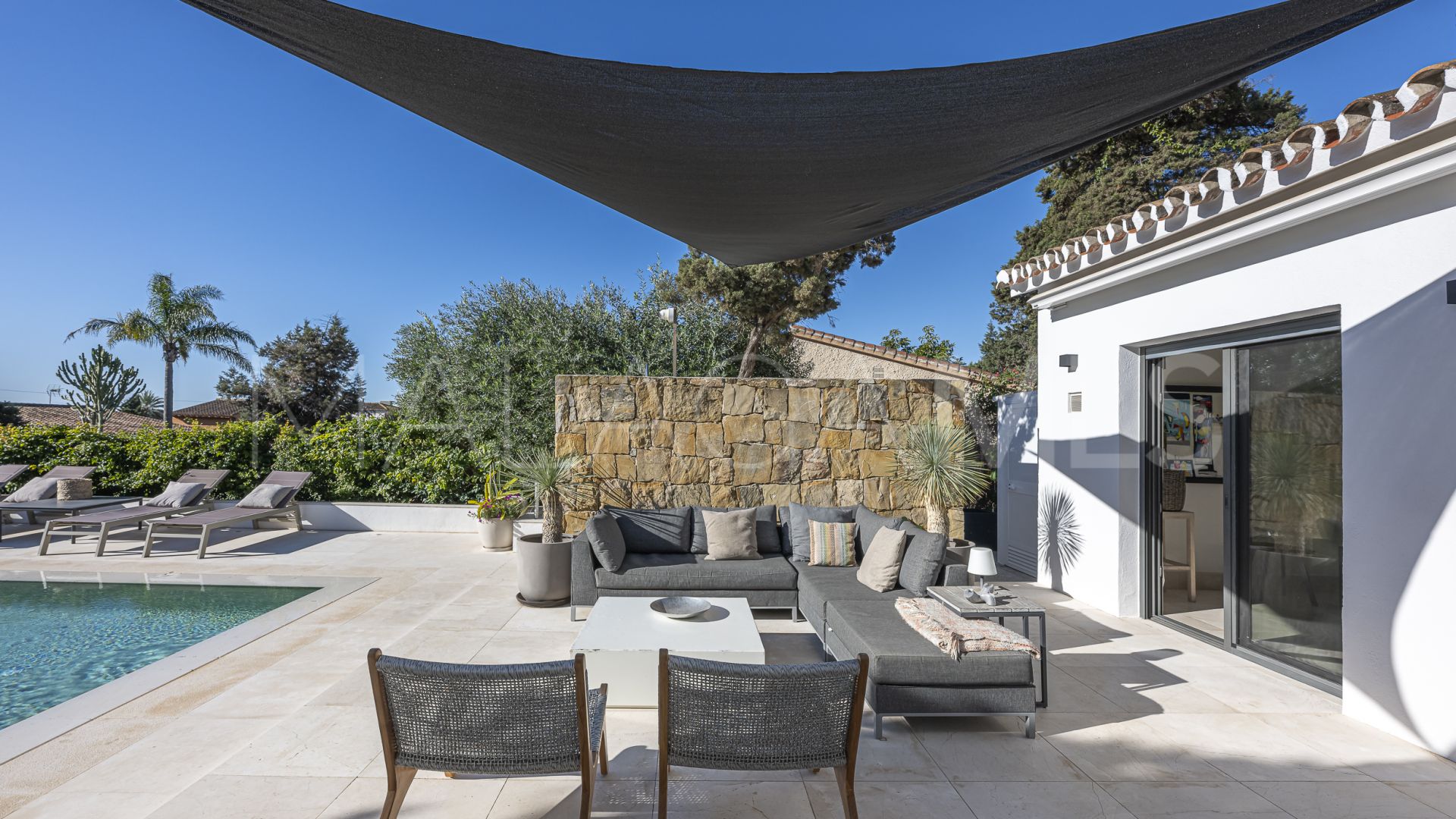 Villa for sale in Marbesa