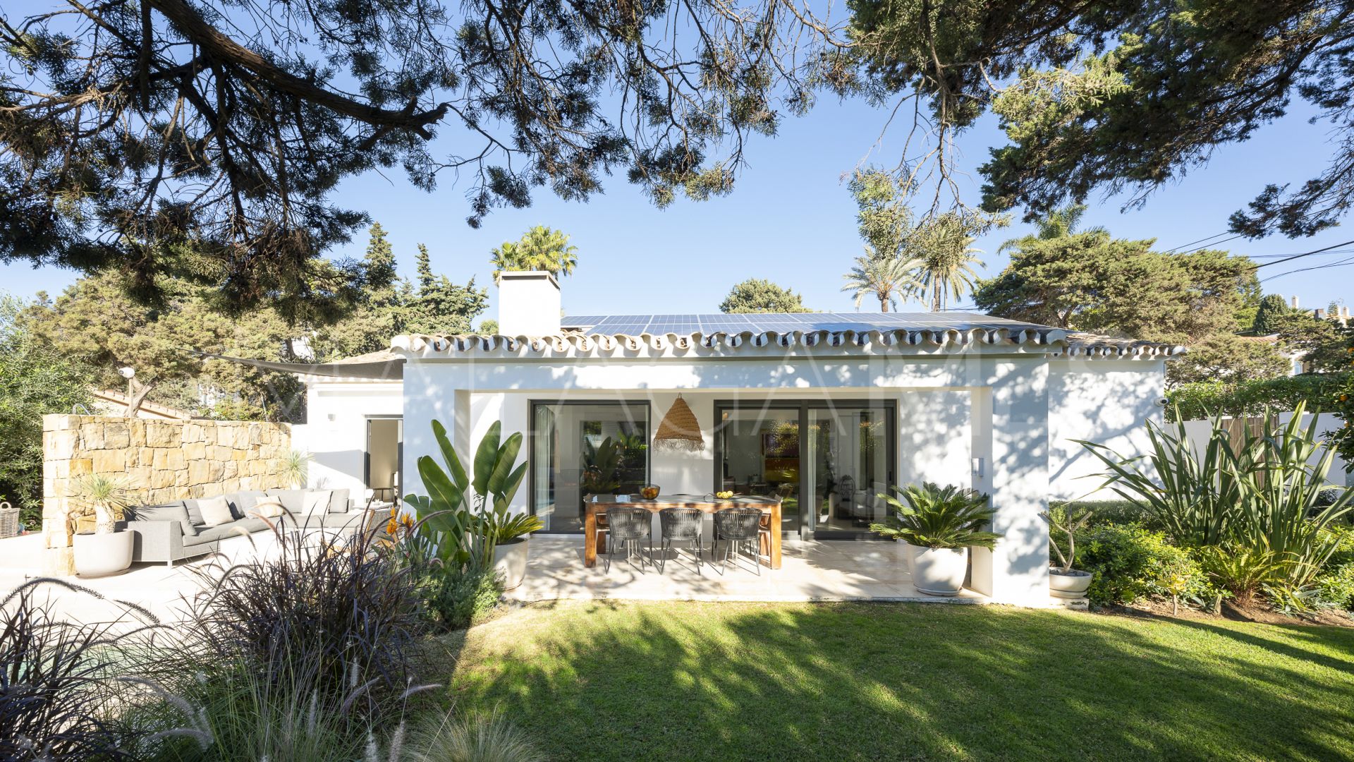 Villa for sale in Marbesa