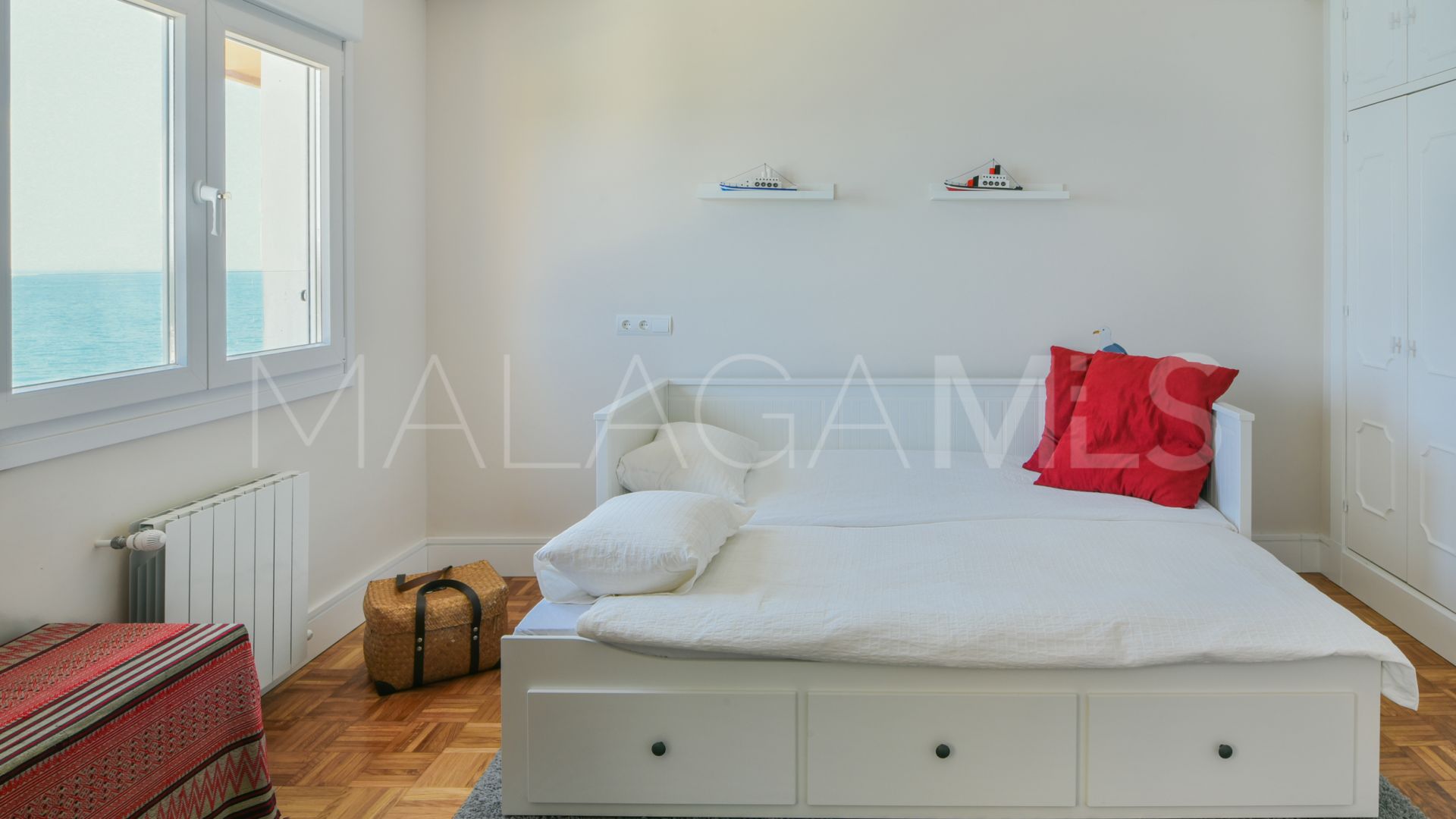 Takvåning for sale in Cerrado Calderón - El Morlaco