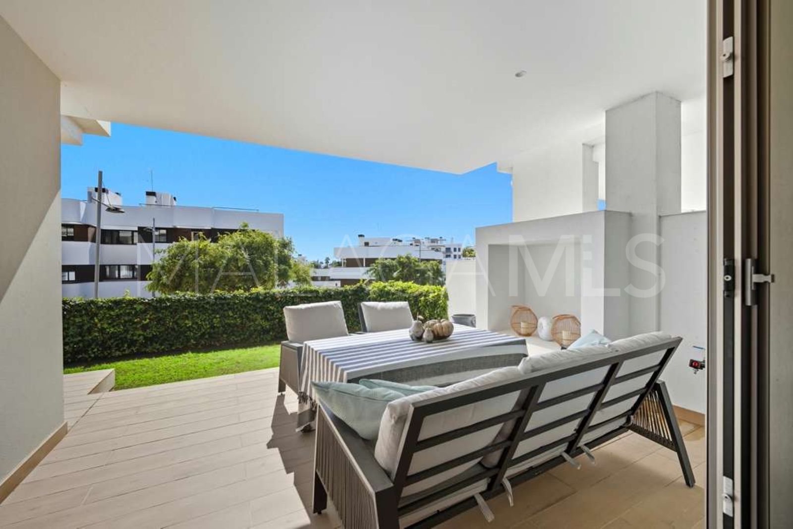 For sale Las Mesas ground floor apartment with 2 bedrooms