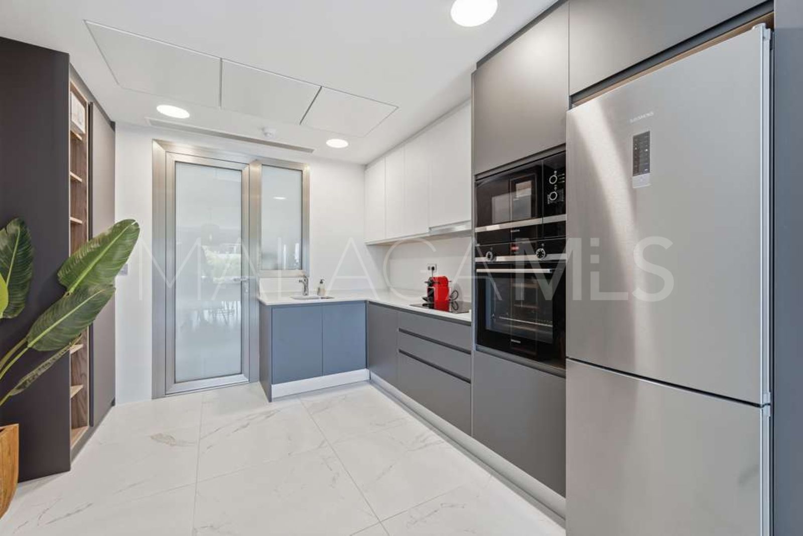 For sale Las Mesas ground floor apartment with 2 bedrooms