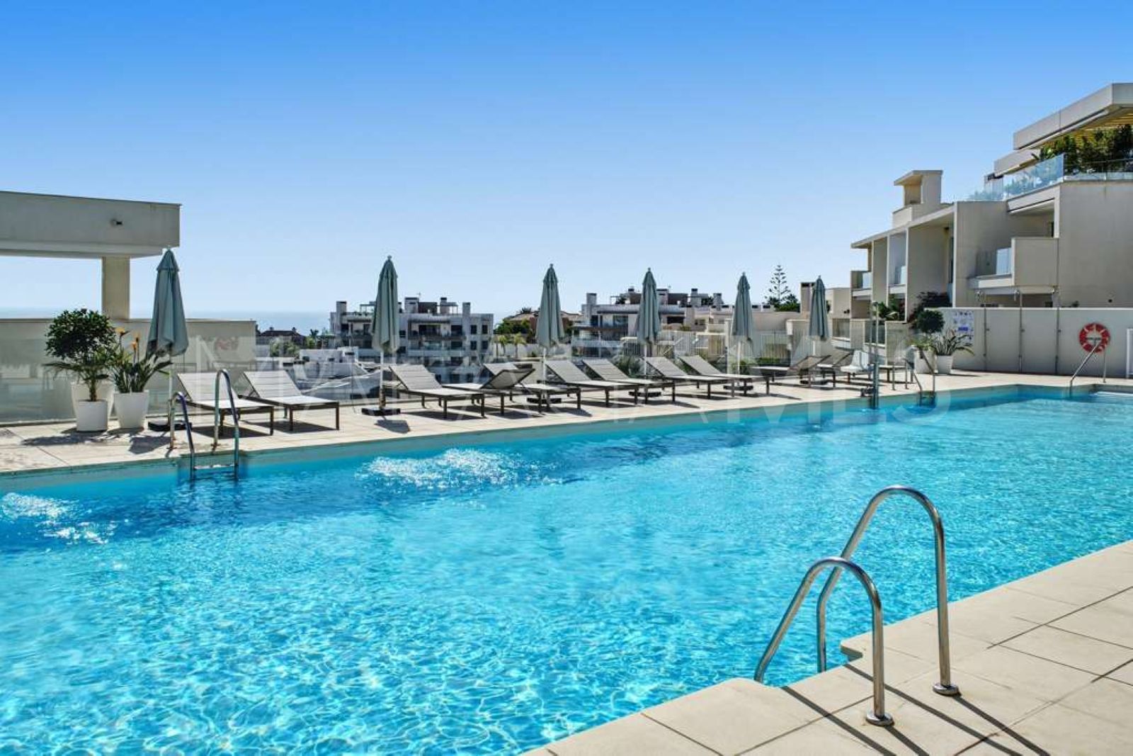 For sale Las Mesas ground floor apartment with 2 bedrooms