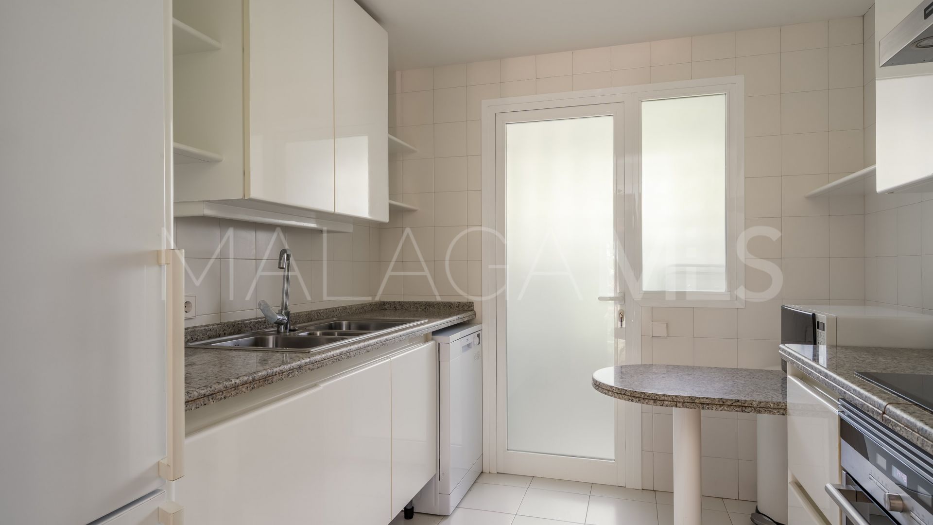 Atico duplex a la venta de 4 bedrooms in Puente Romano