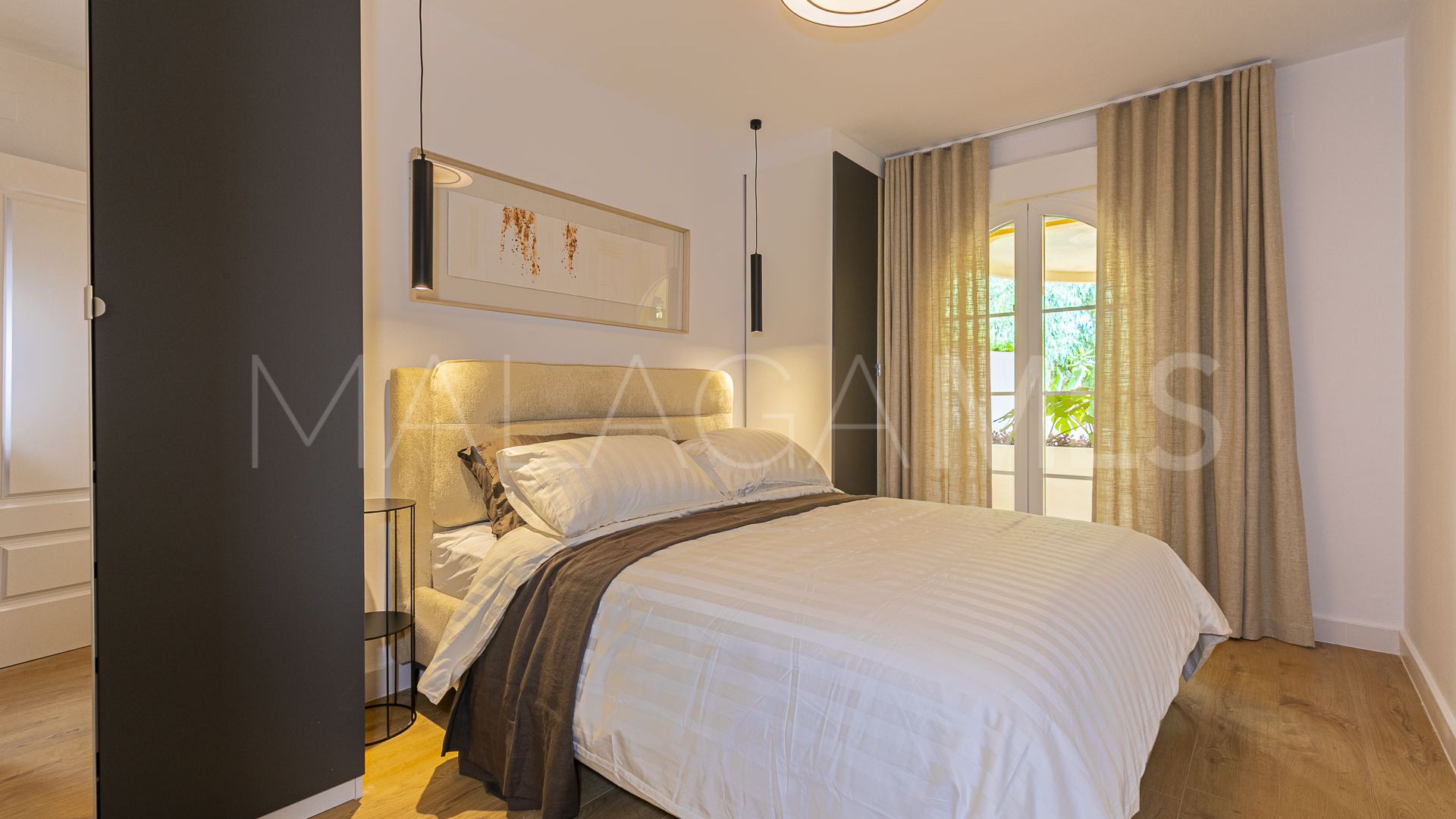 Buy duplex in Nueva Andalucia