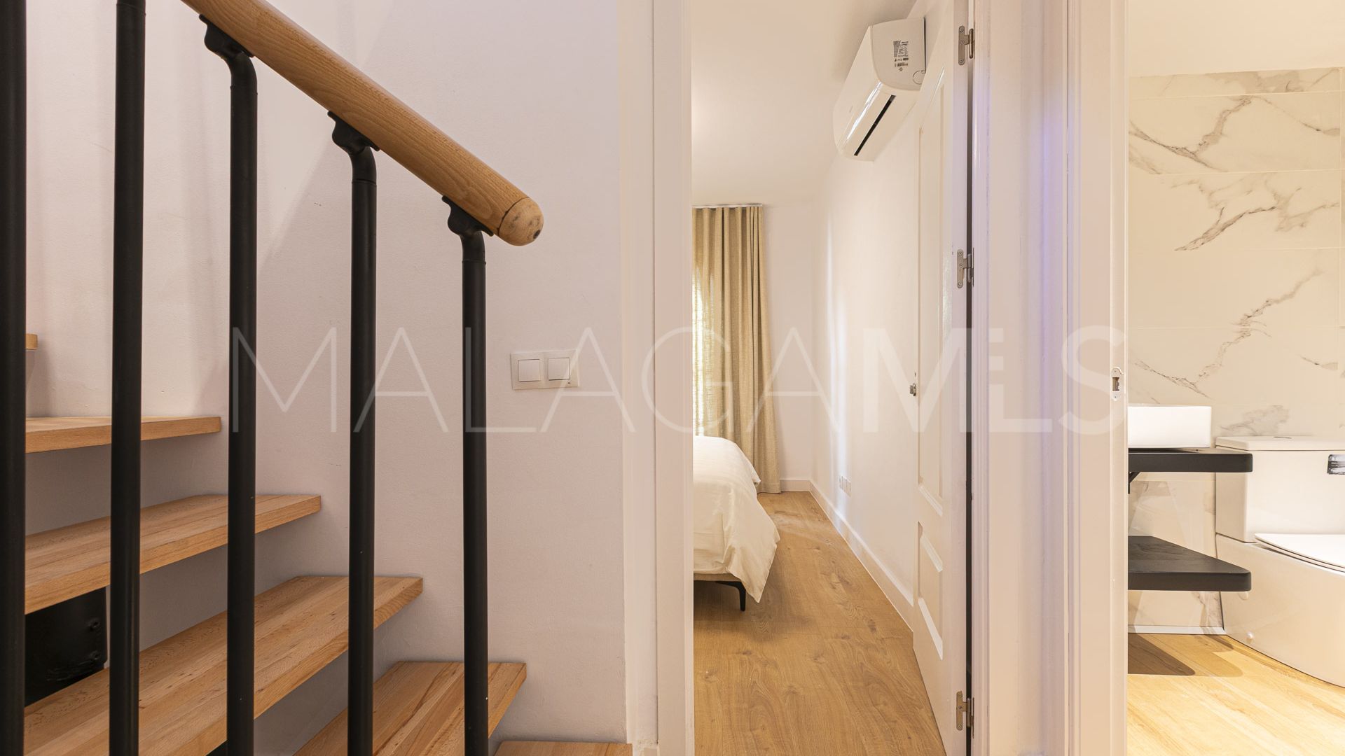 Buy duplex in Nueva Andalucia