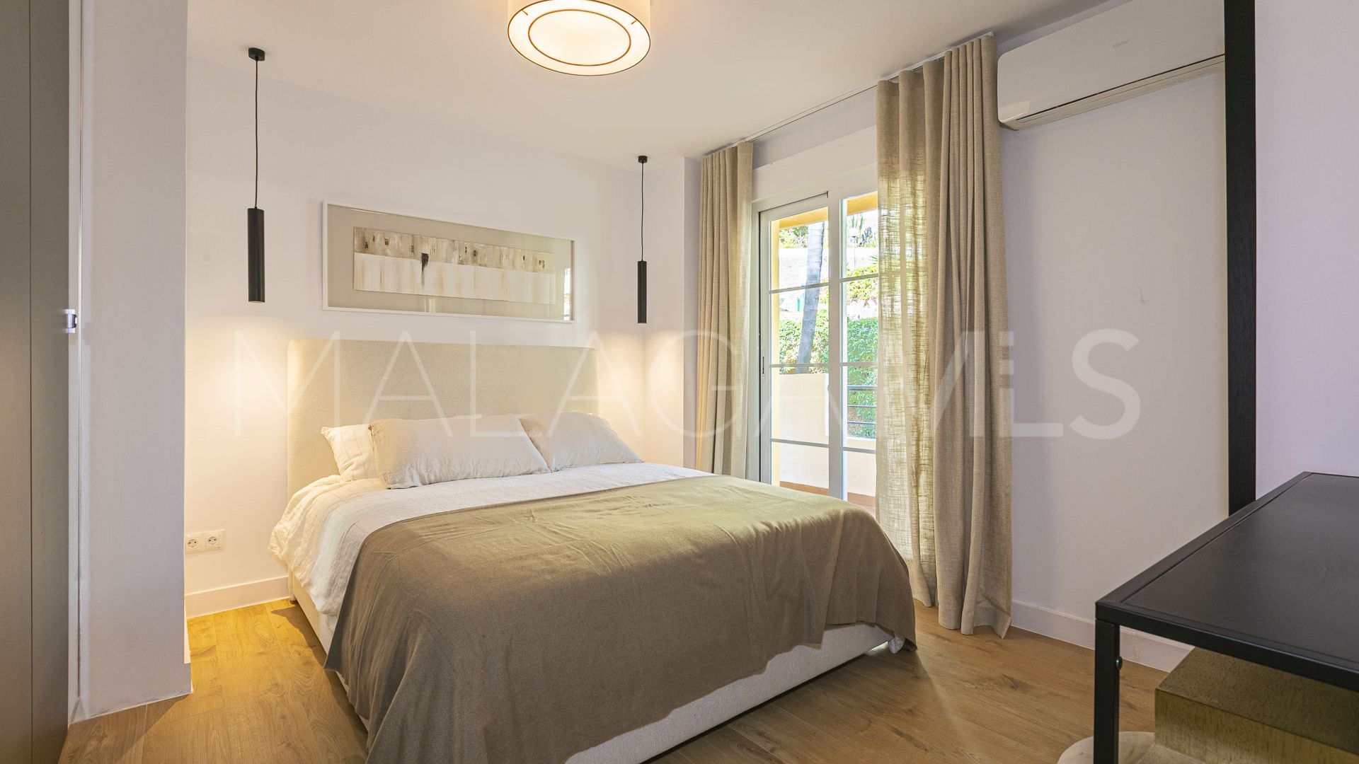 Buy duplex in Nueva Andalucia