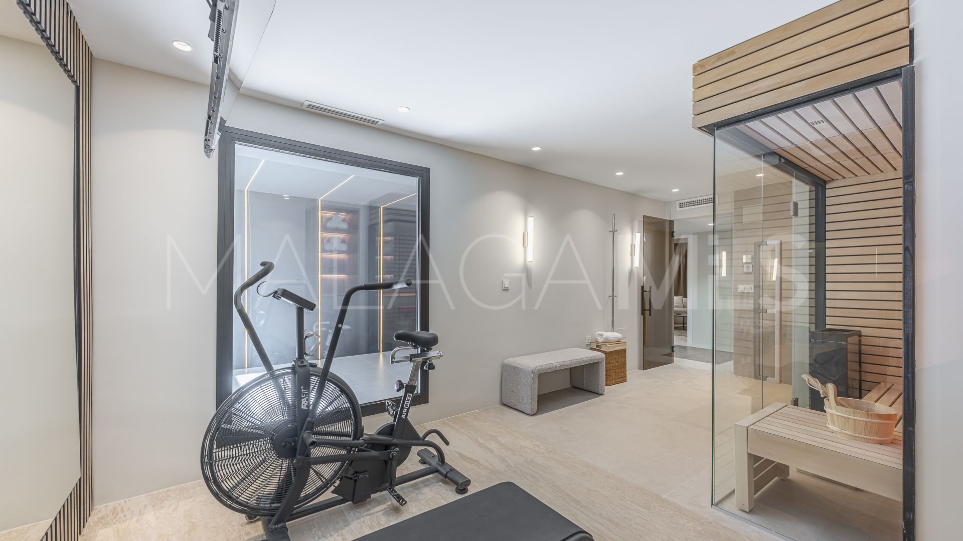 Radhus for sale in Altos de Salamanca