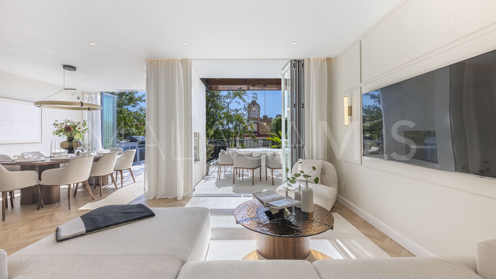 Radhus for sale in Altos de Salamanca