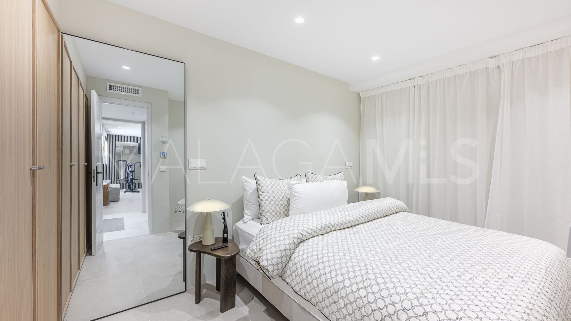 Radhus for sale in Altos de Salamanca