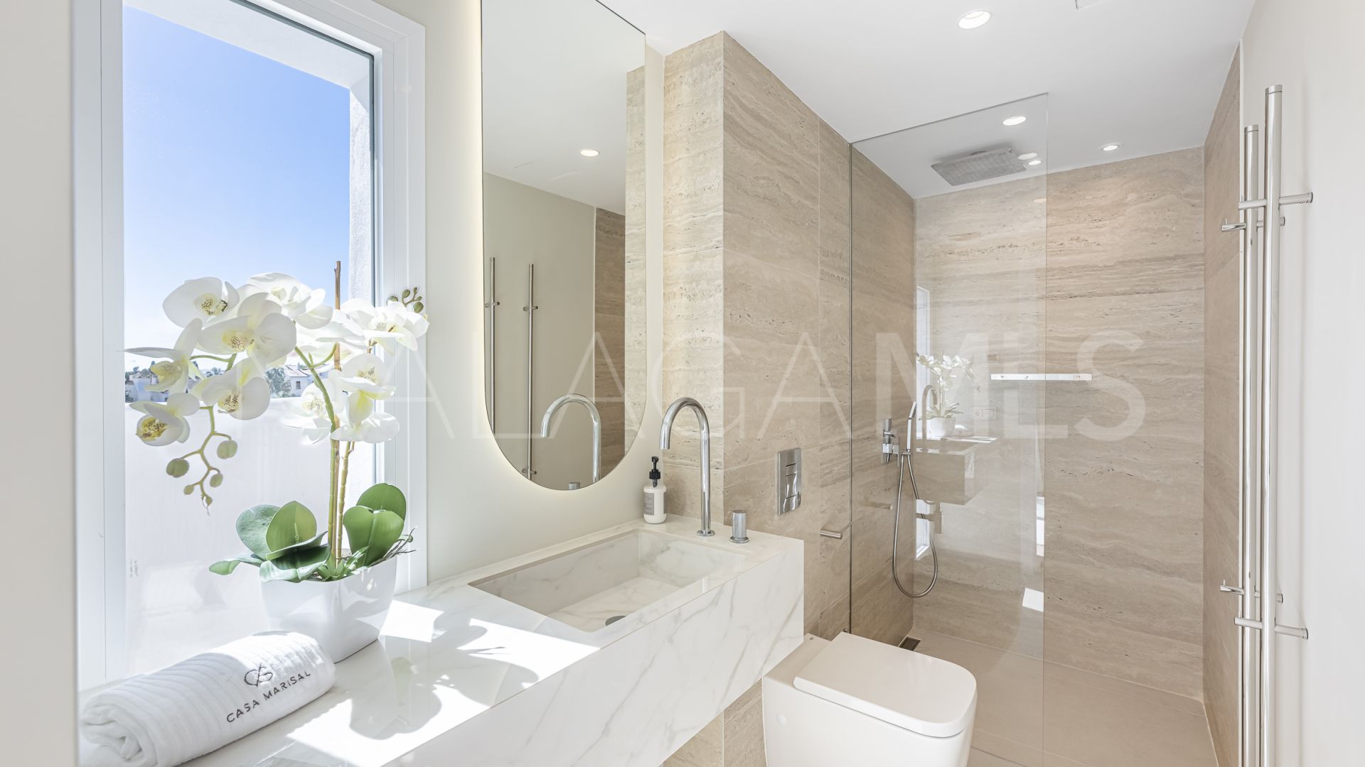 Radhus for sale in Altos de Salamanca