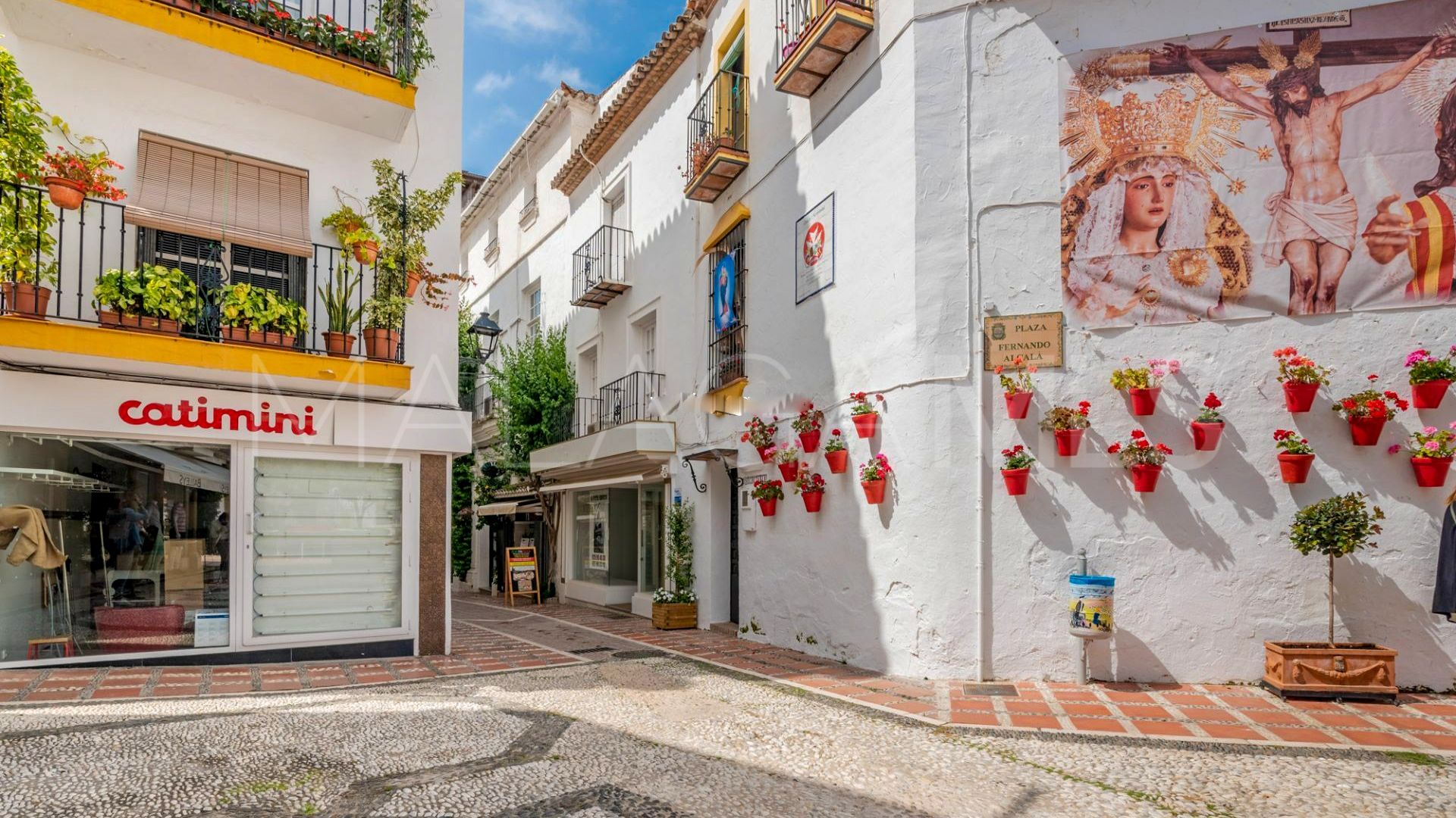 Shop for sale in Marbella Centro