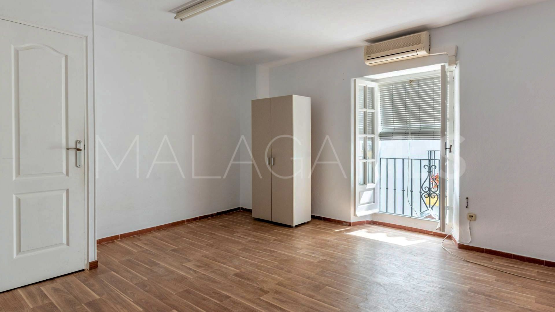 Marbella Centro 1 bedroom shop for sale