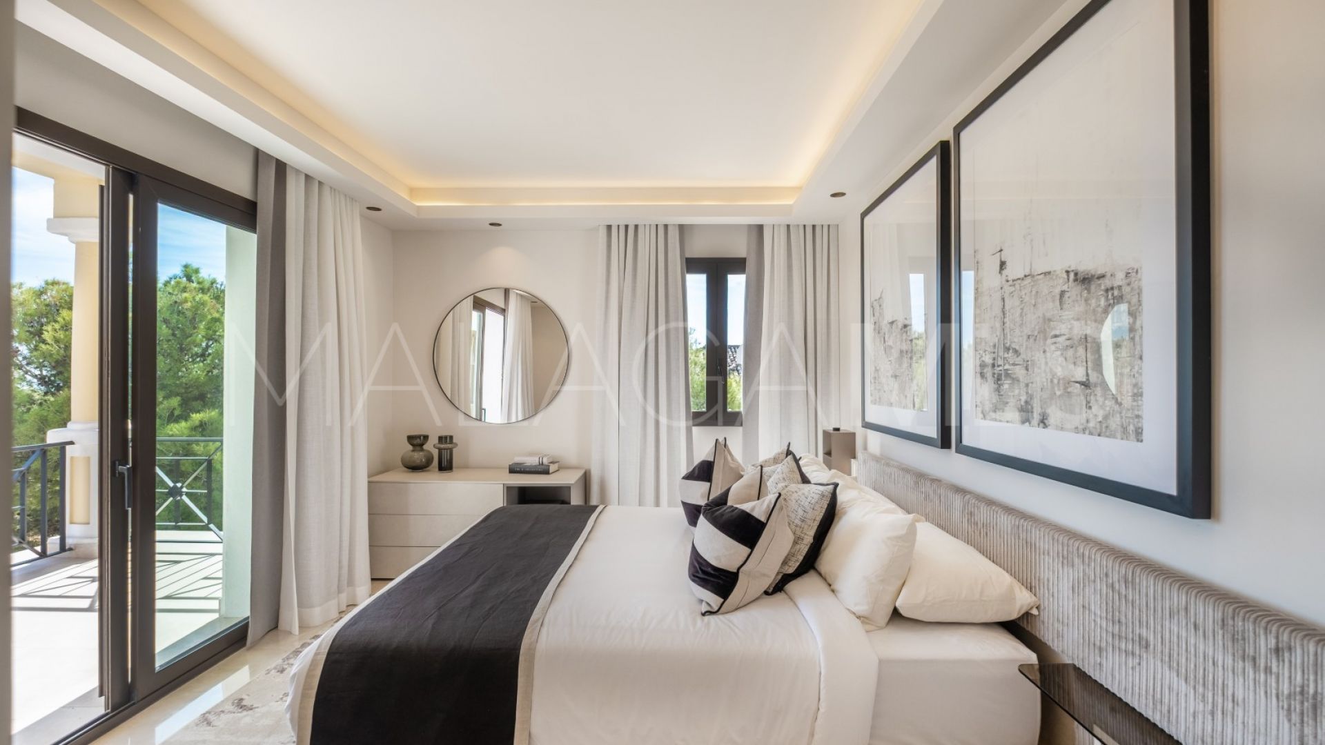 Aloha Park duplex penthouse for sale