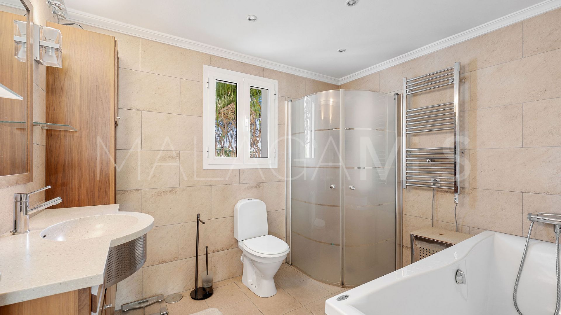 For sale duplex penthouse in La Quinta with 3 bedrooms