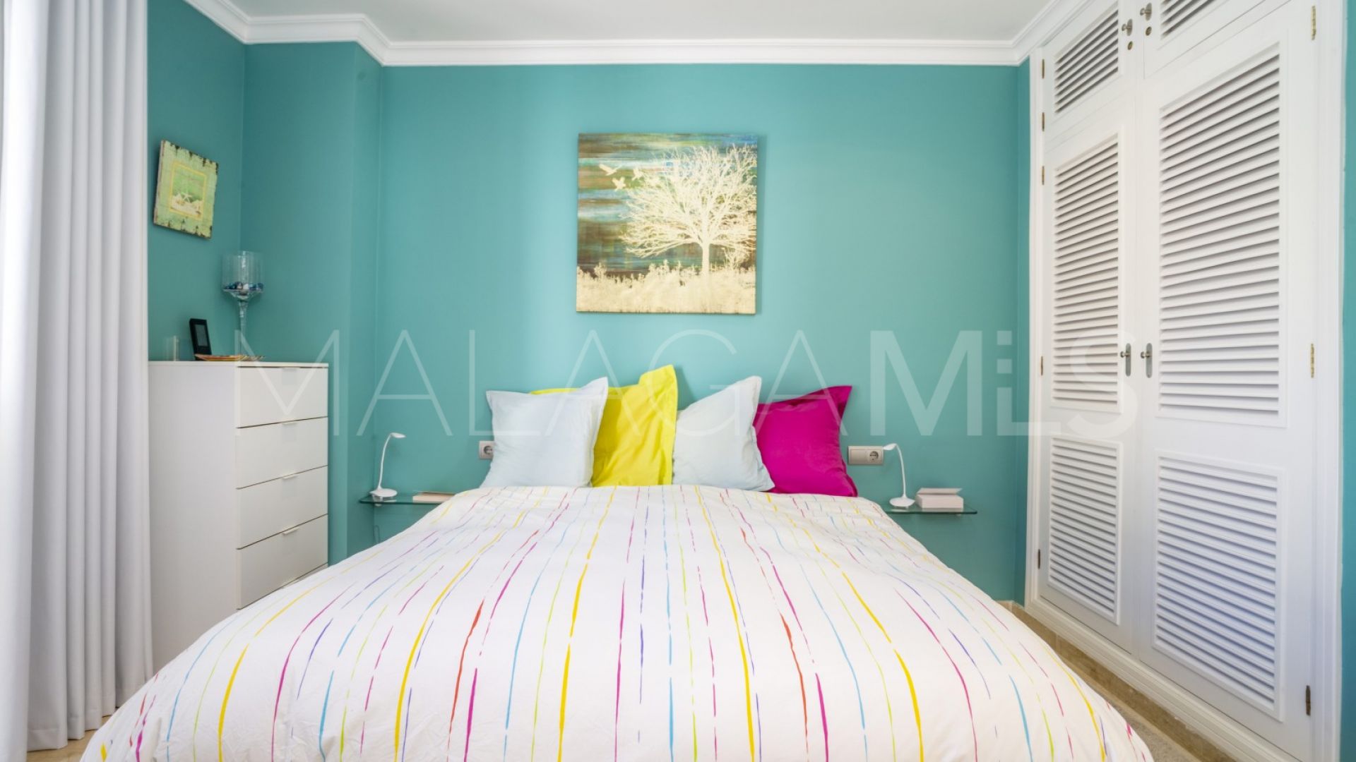 Takvåning for sale in Le Village