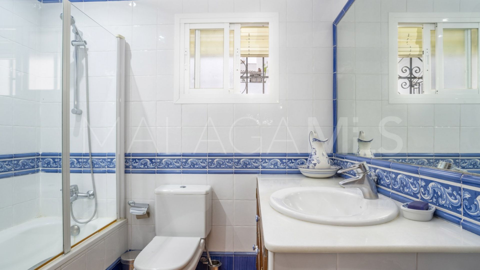 Maison de ville for sale in Marbella Centro