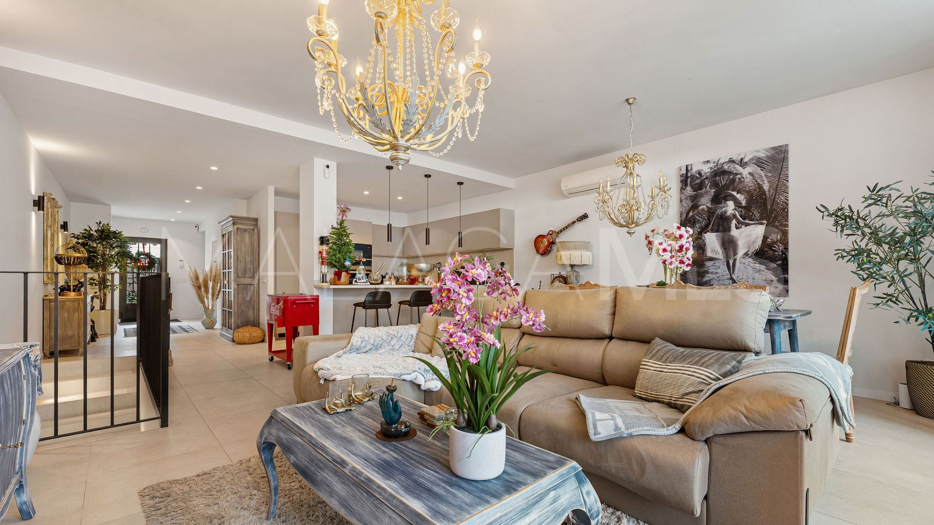 Parhus for sale in Aloha