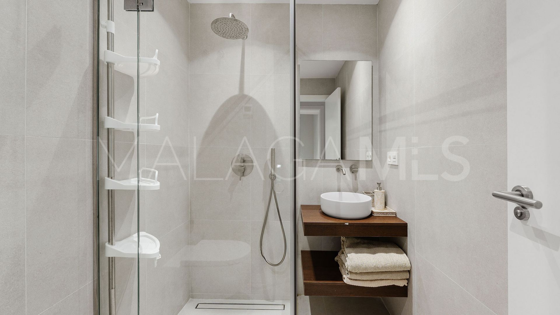 Parhus for sale in Aloha