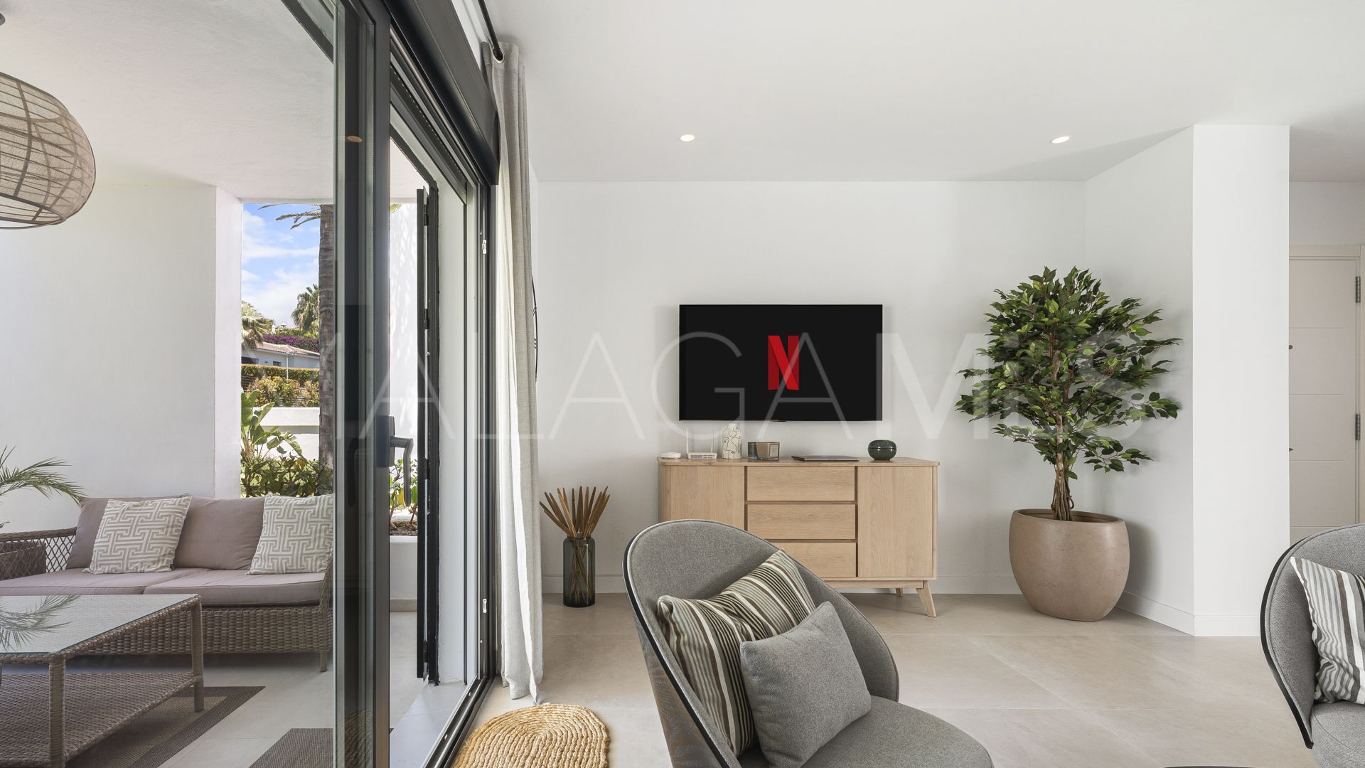 Appartement rez de chaussée for sale in Andalucia Garden Suites