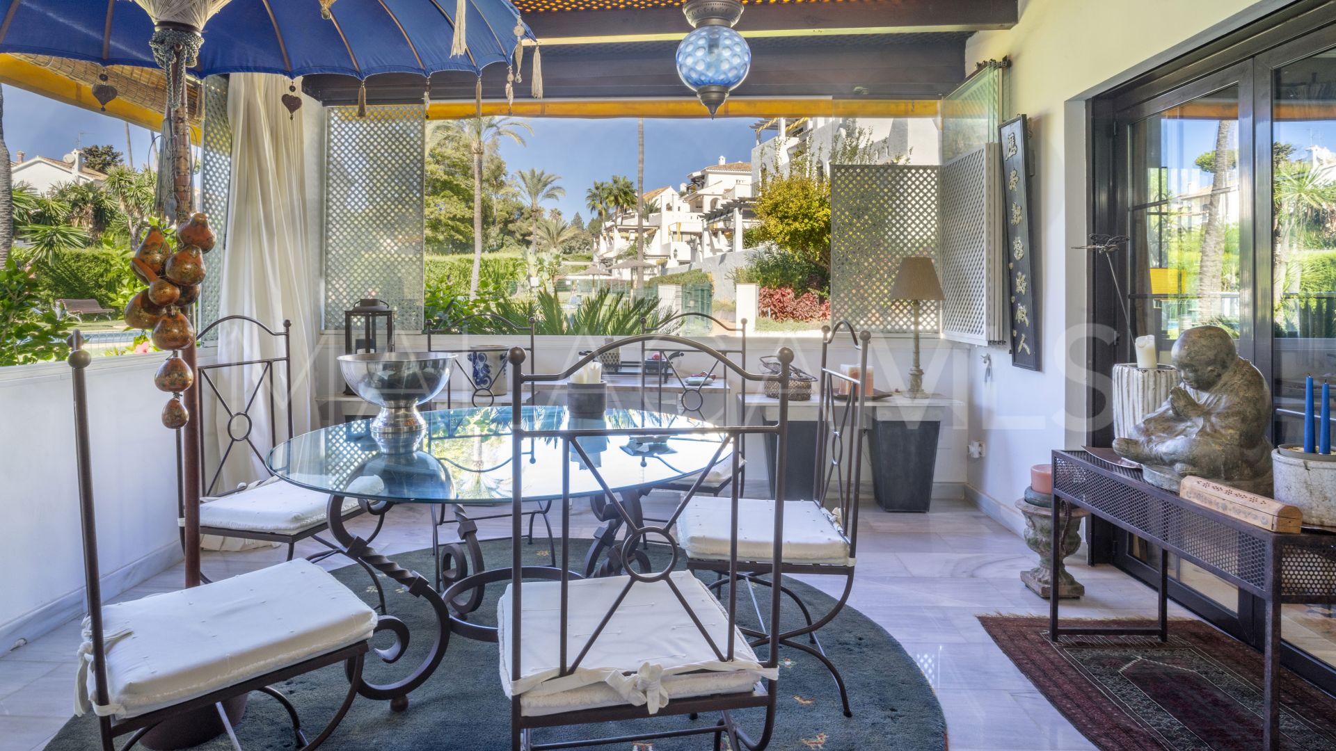 Aldea Blanca, apartamento planta baja a la venta de 3 bedrooms