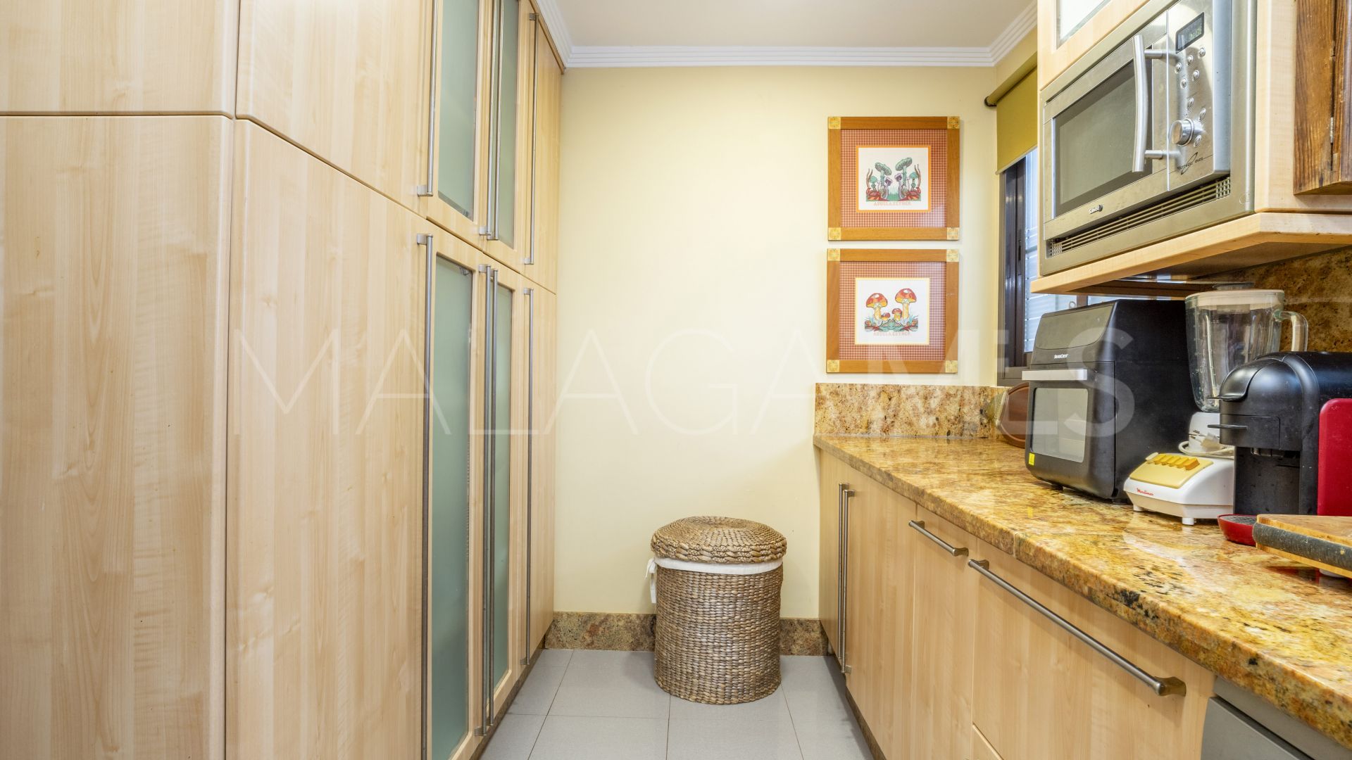 Aldea Blanca, apartamento planta baja a la venta de 3 bedrooms
