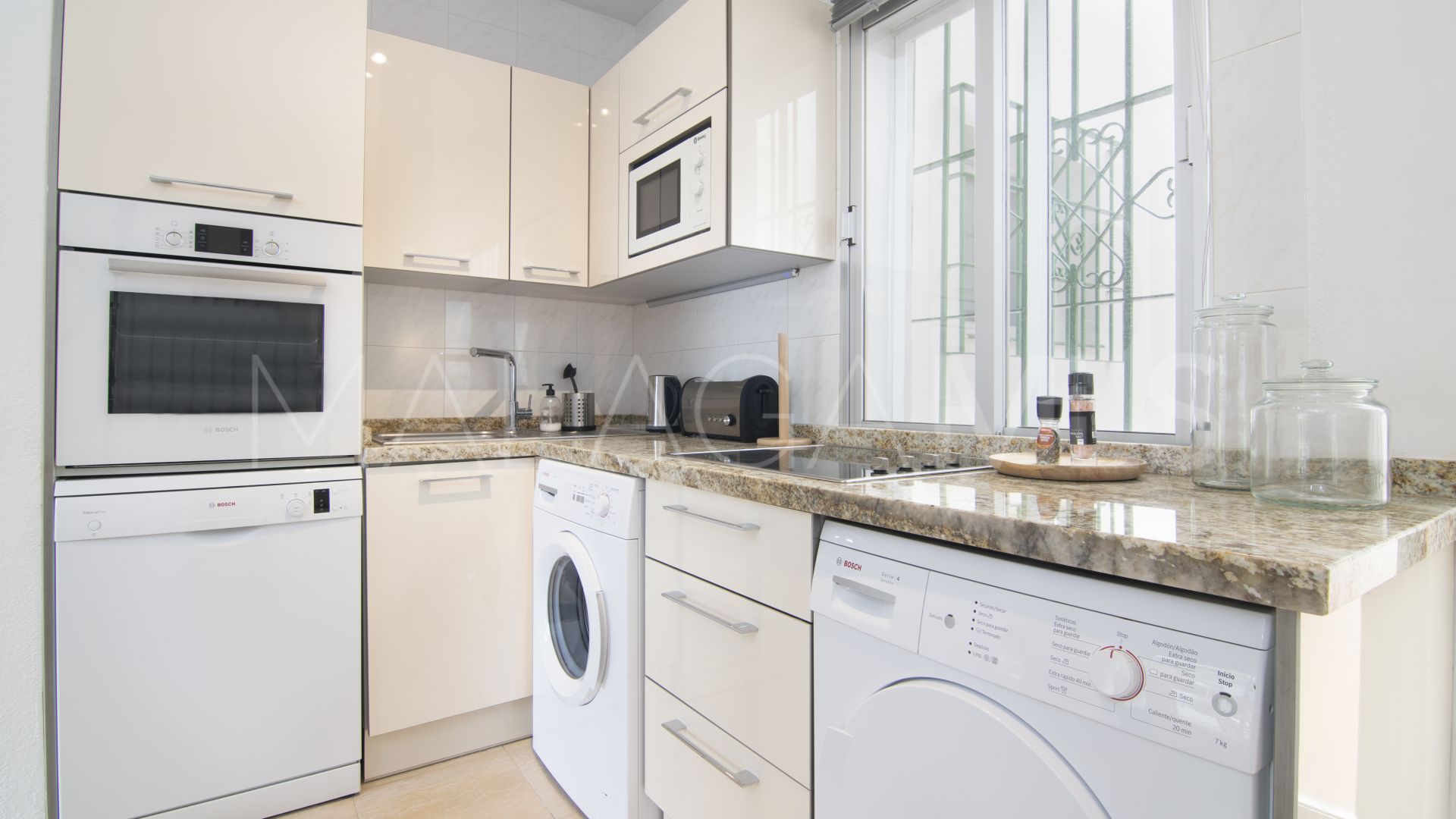 Erdgeschosswohnung for sale in Andalucia Garden Suites