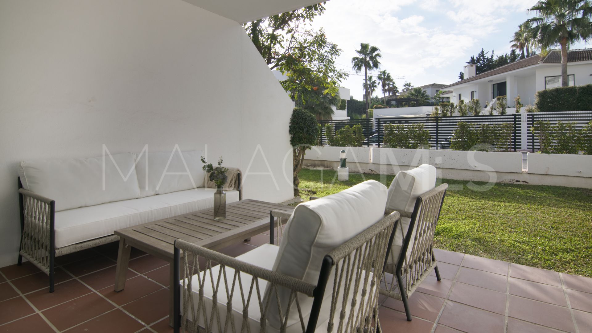 Erdgeschosswohnung for sale in Andalucia Garden Suites