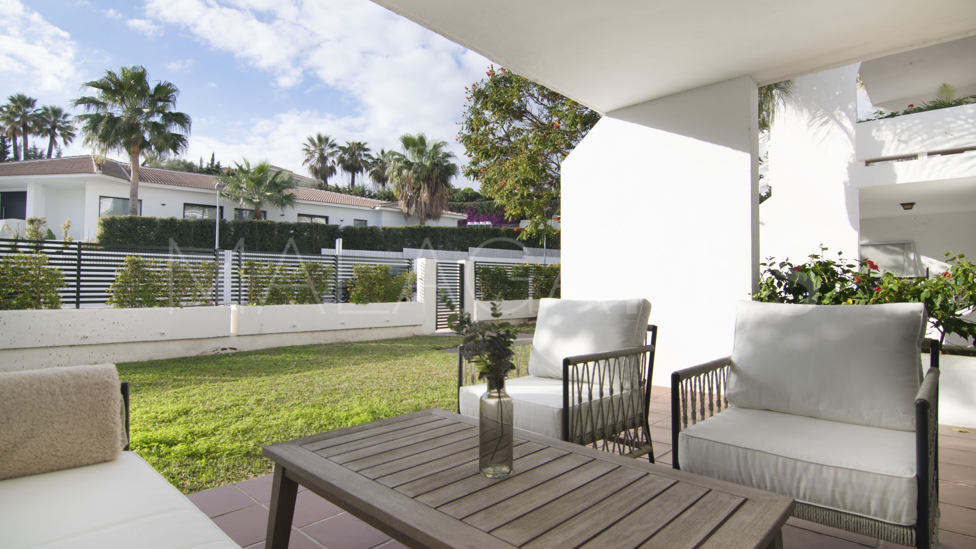 Erdgeschosswohnung for sale in Andalucia Garden Suites