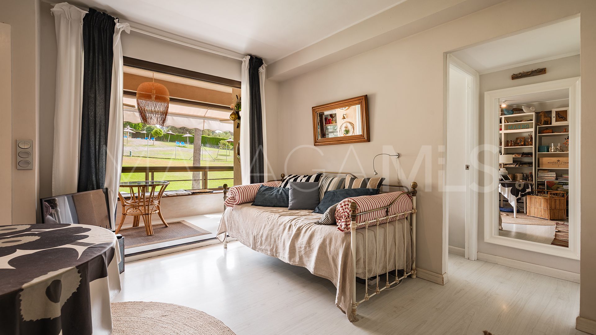 Appartement for sale in Torres de Aloha