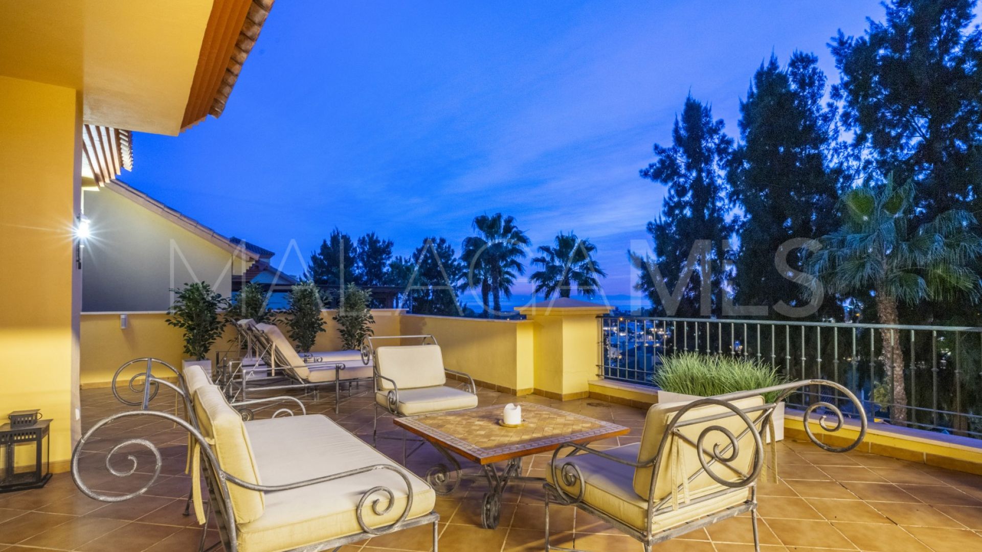 Appartement terrasse for sale in Cumbres del Rodeo