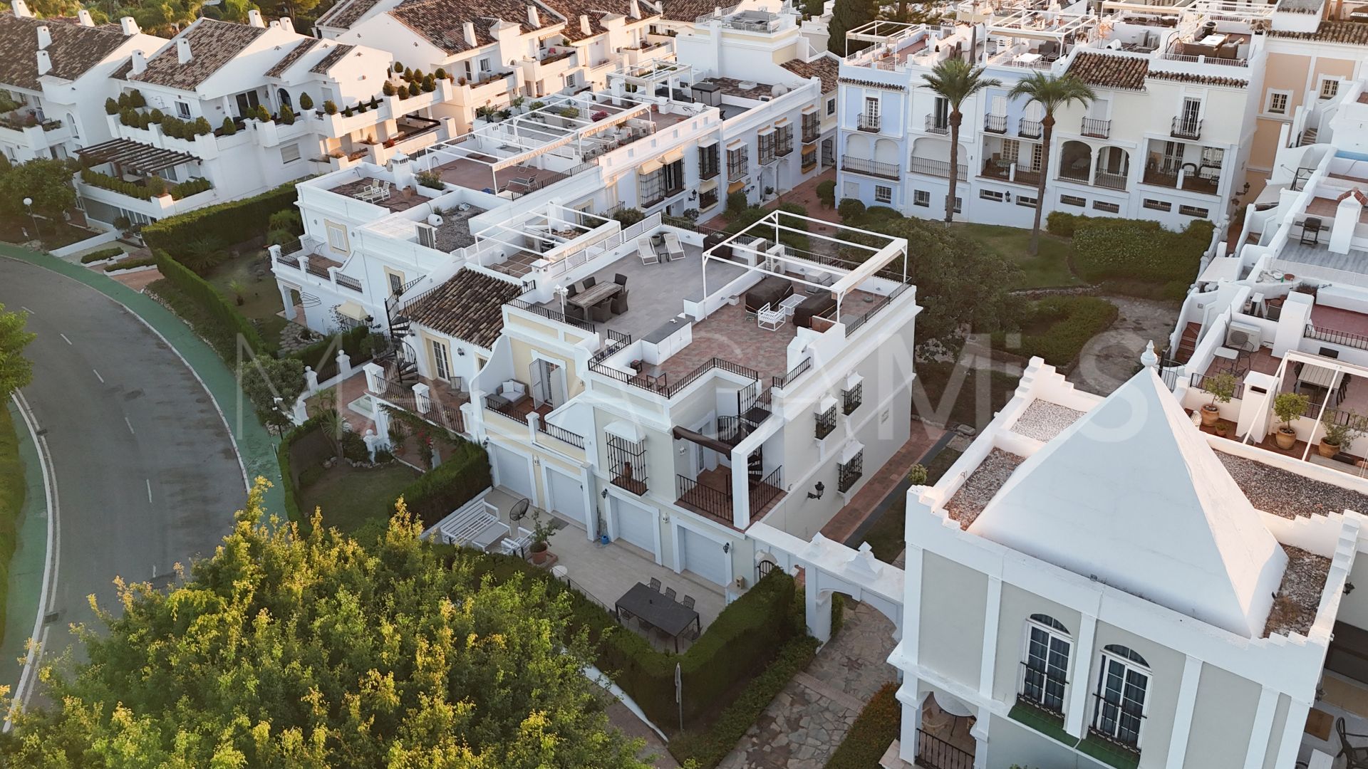 Reihenhaus for sale in Aloha Pueblo