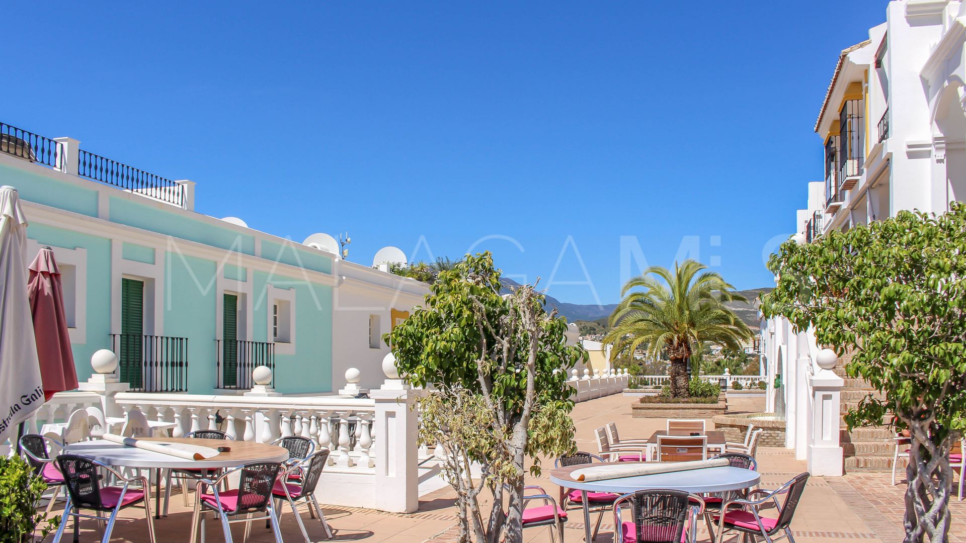 Reihenhaus for sale in Aloha Pueblo