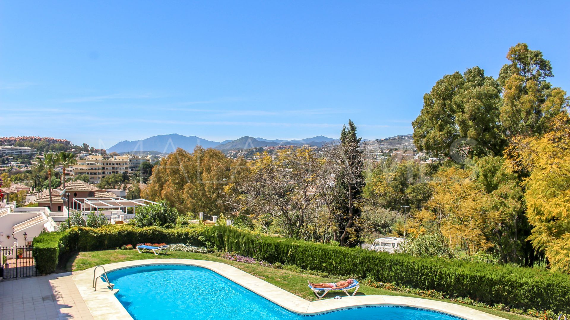 Reihenhaus for sale in Aloha Pueblo