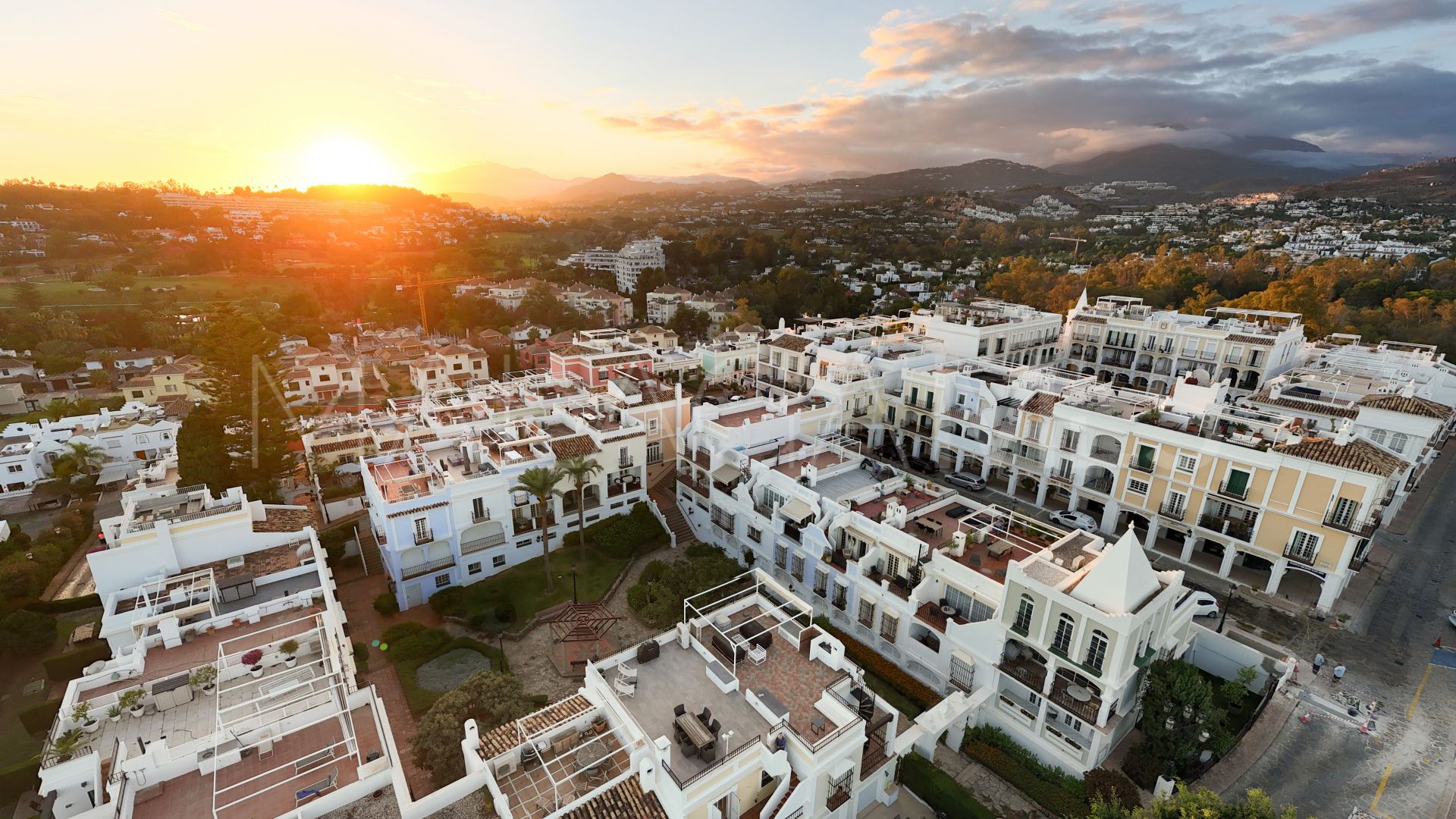 Reihenhaus for sale in Aloha Pueblo