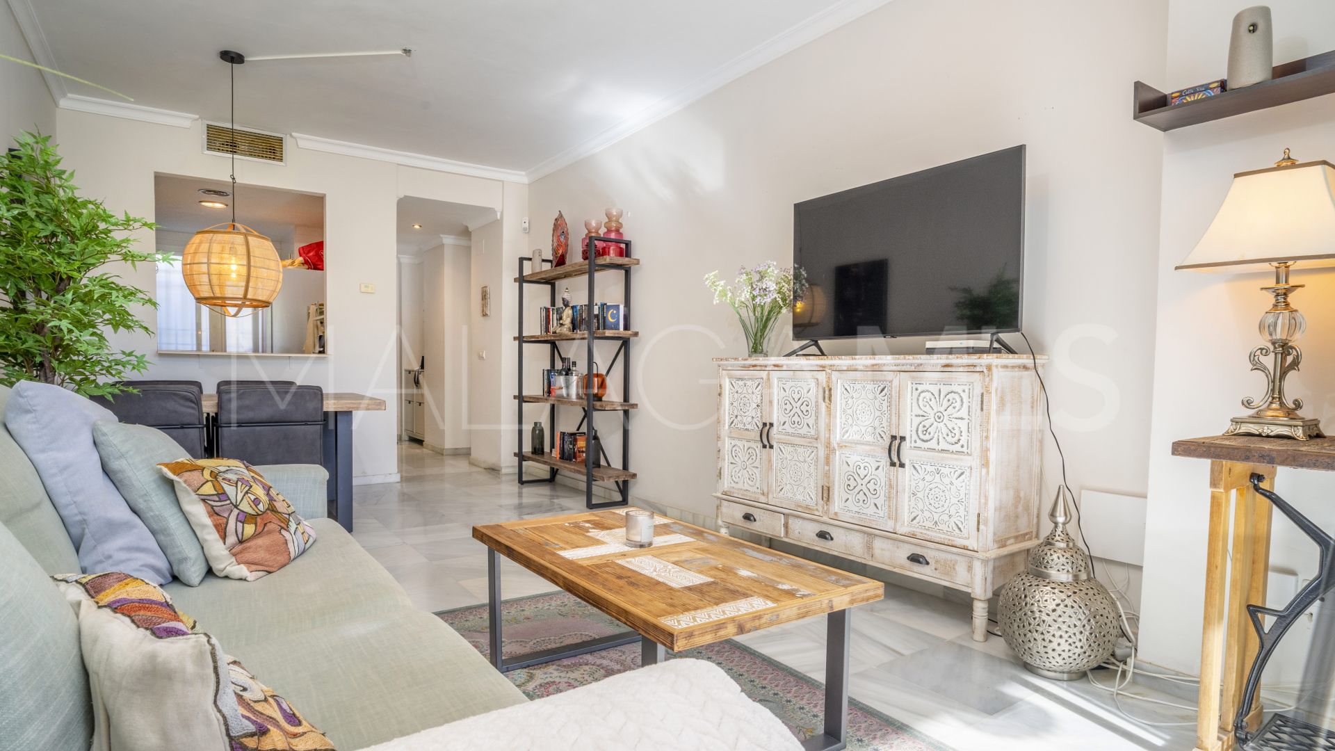 Buy apartamento planta baja with 2 bedrooms in Señorio de Gonzaga