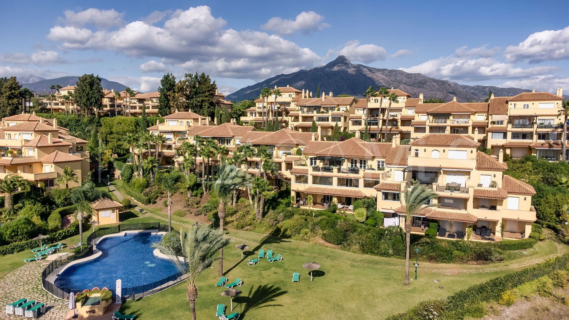 Appartement for sale in Cumbres del Rodeo
